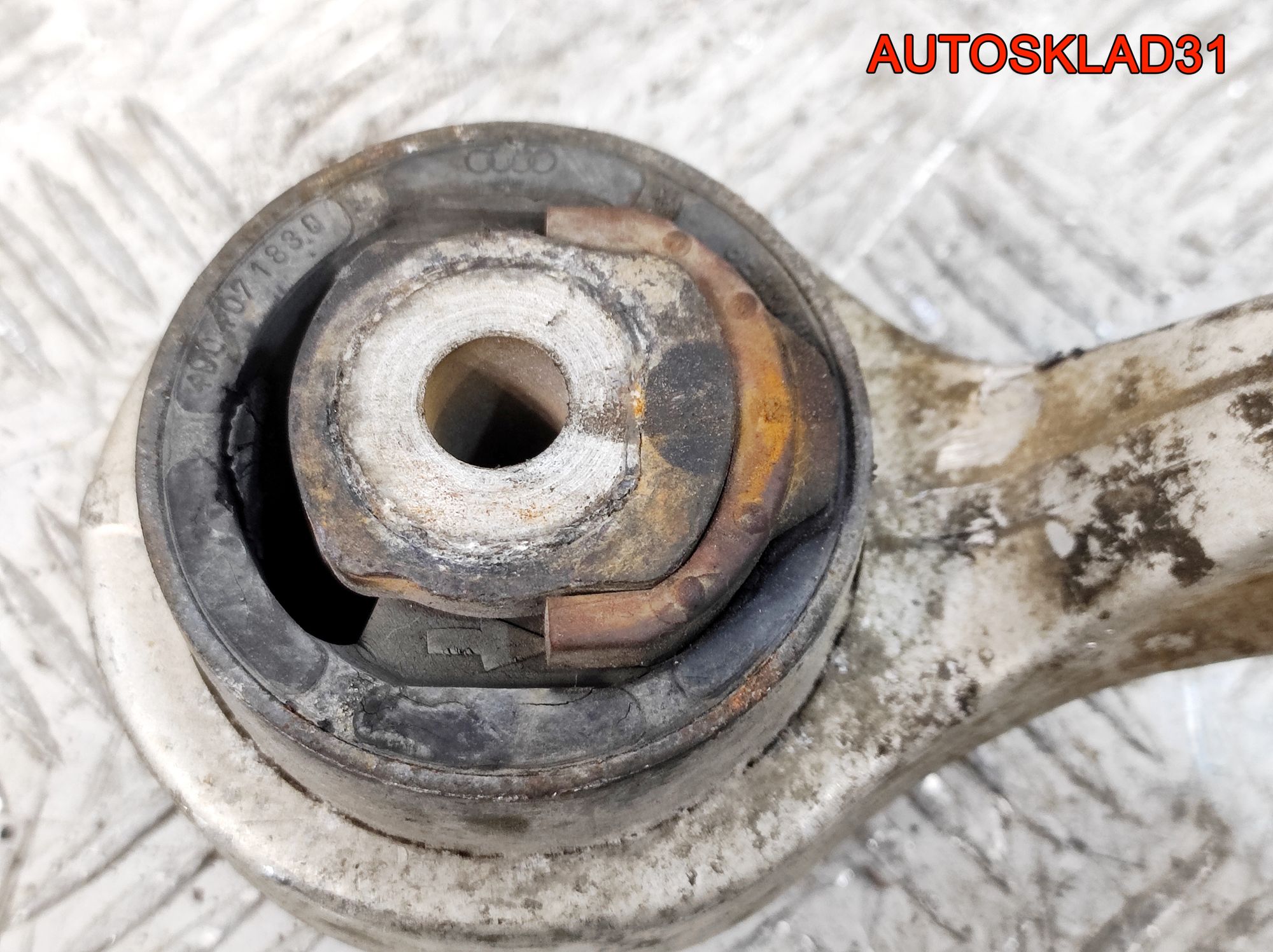 Рычаг передний правый нижний Audi A6 C5 4D0407696J, 1500 рублей, Дубовое