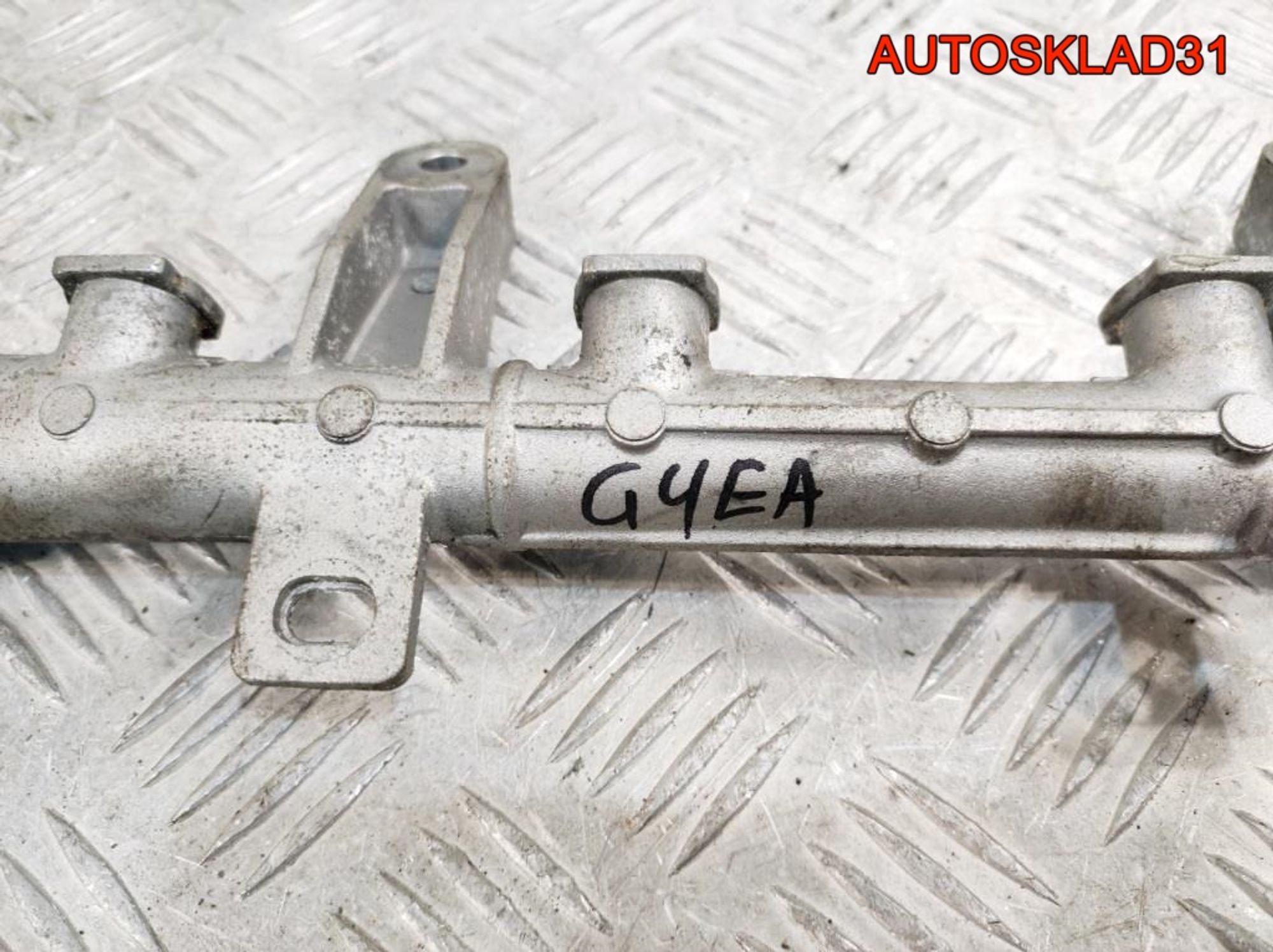 Рейка топливная Hyundai Getz 1 1,3 G4EA 3530422620, 900 рублей, Дубовое