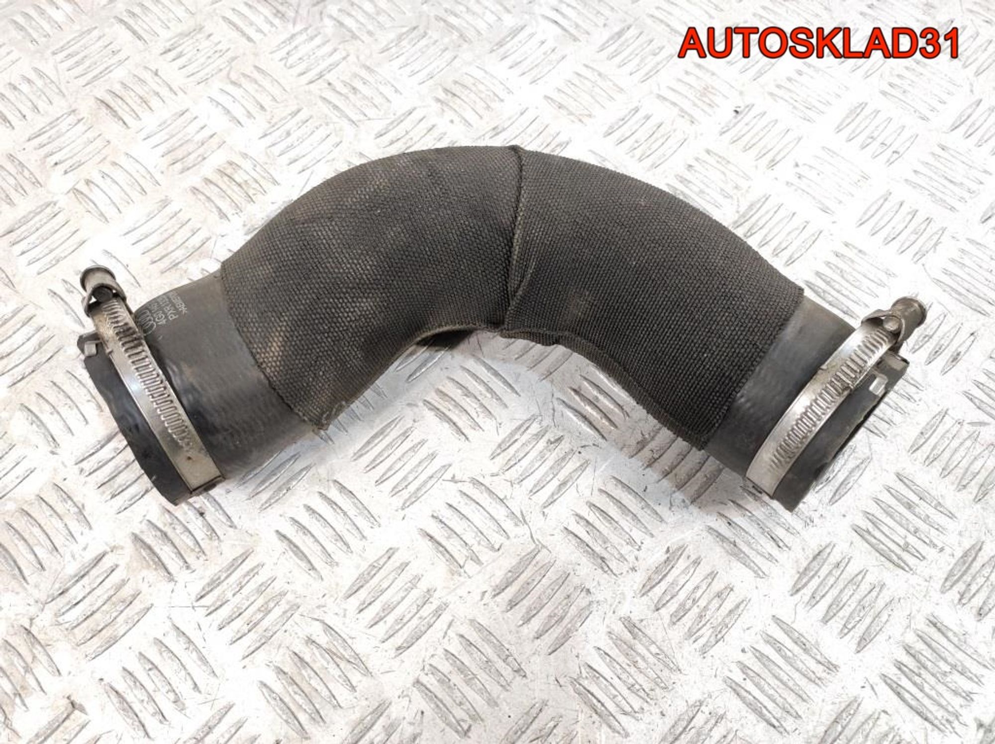 Патрубок интеркулера Audi A6 C7 4G 3,0 CDU 4G0145737AG, 3500 рублей, Дубовое