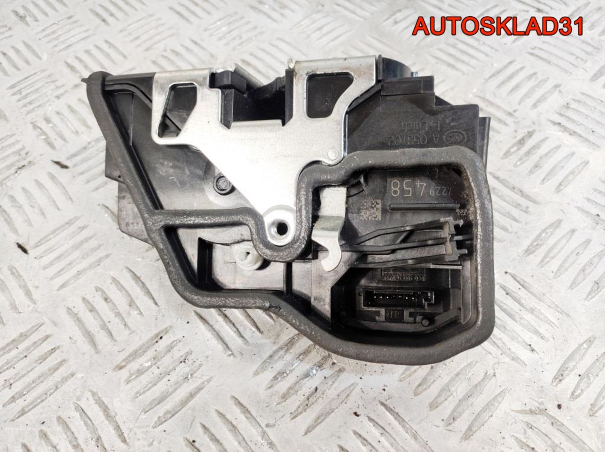 Замок двери передней правой BMW E90 51217229458, 6200 рублей, Дубовое