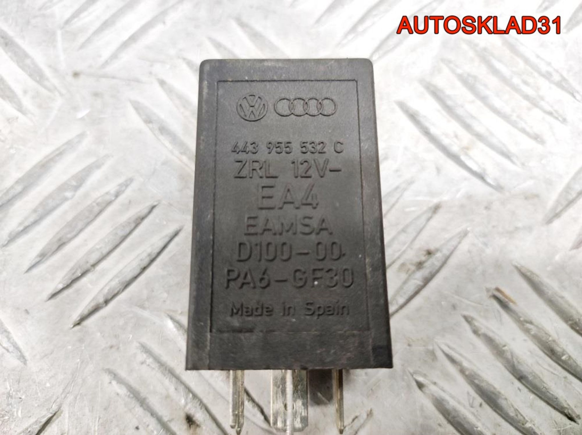 Реле вентилятора 272 Audi 100 C4 443955532C, 600 рублей, Дубовое