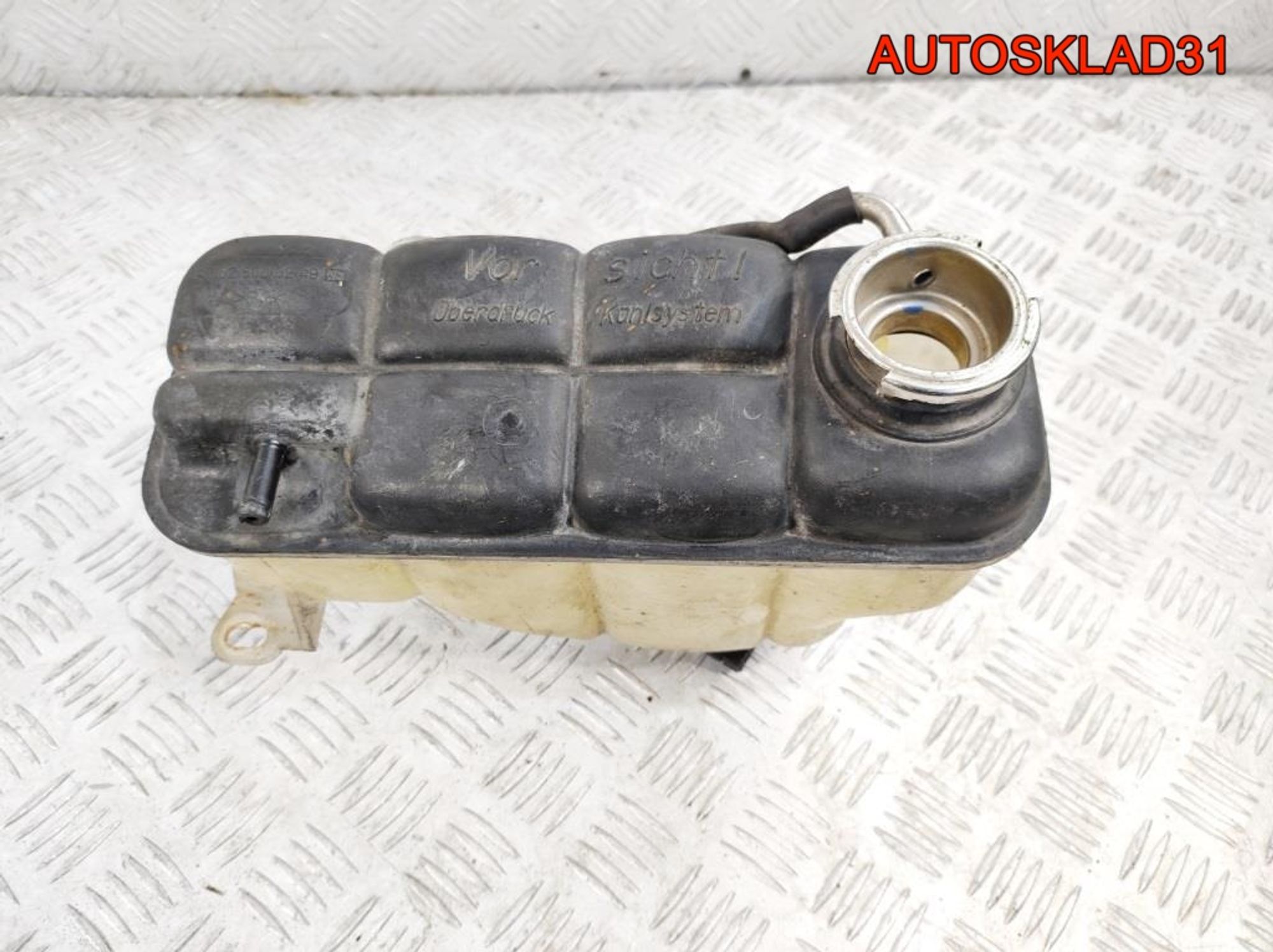 Бачок расширительный Mercedes W202 A2025000249, 1500 рублей, Дубовое