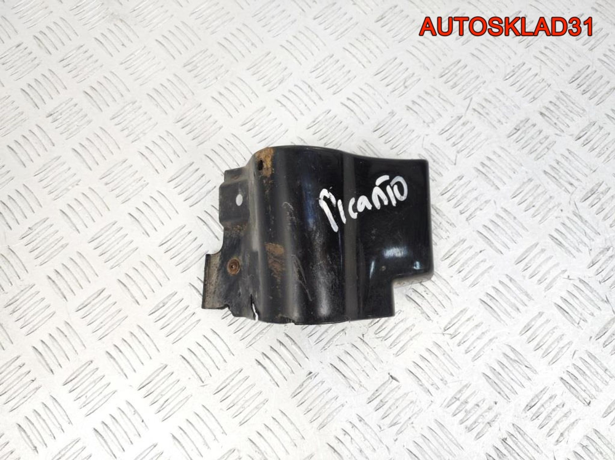 Накладка на порог левая Kia Picanto 8775107000, 500 рублей, Дубовое