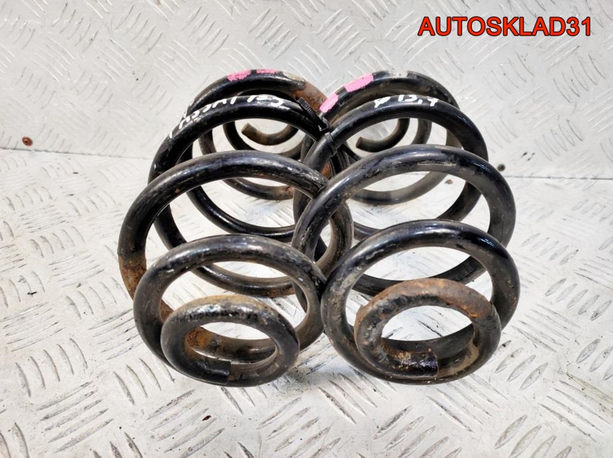 Пружина задняя Volkswagen Passat B5 Седан, 1800 рублей, Дубовое