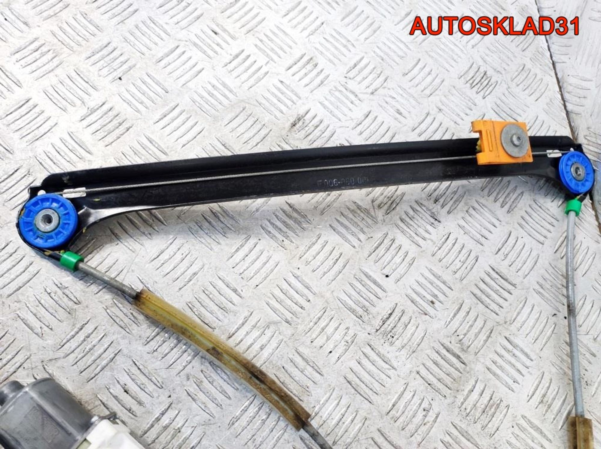 Стеклоподъемник передней правой двери Audi A3 8P, 4100 рублей, Дубовое