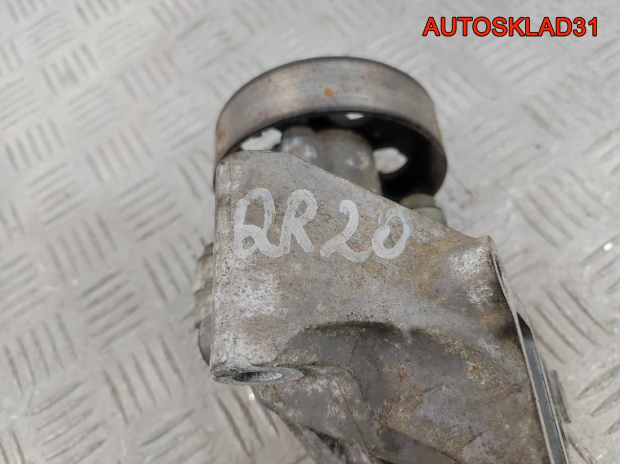 Насос водяной Nissan Primera P12 2,0 QR20DE, 1400 рублей, Дубовое