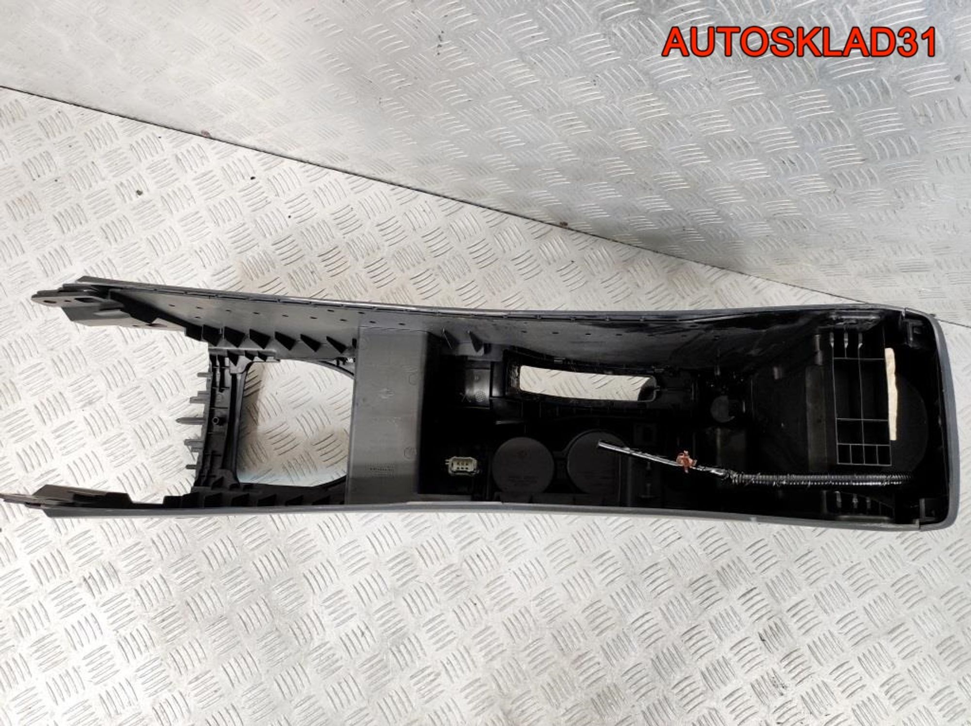 Подлокотник Nissan Qashqai J10 96910JD000, 5400 рублей, Дубовое