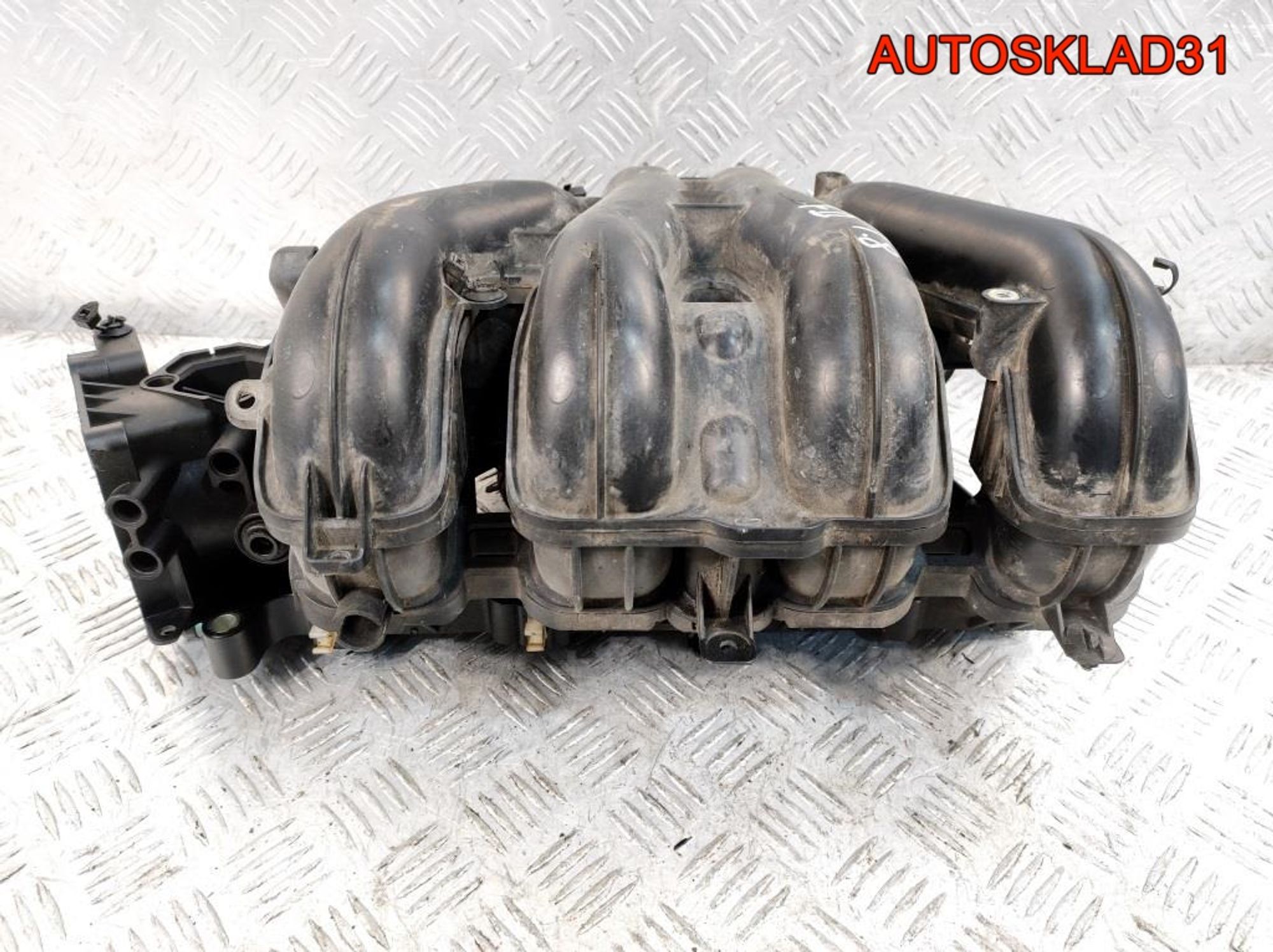 Коллектор впускной Ford Focus 2 1,8 QQDB 4M5G9424FT, 5000 рублей, Дубовое