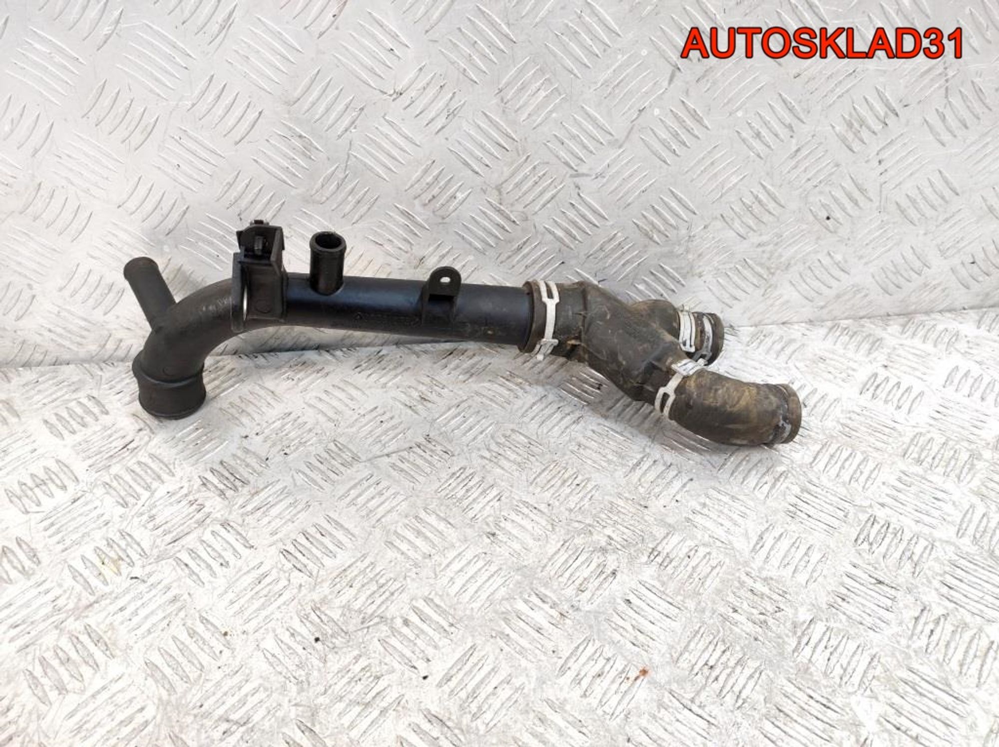 Трубка системы охлаждения Opel Vectra B 1,8 Бензин 90531675, 2000 рублей, Дубовое