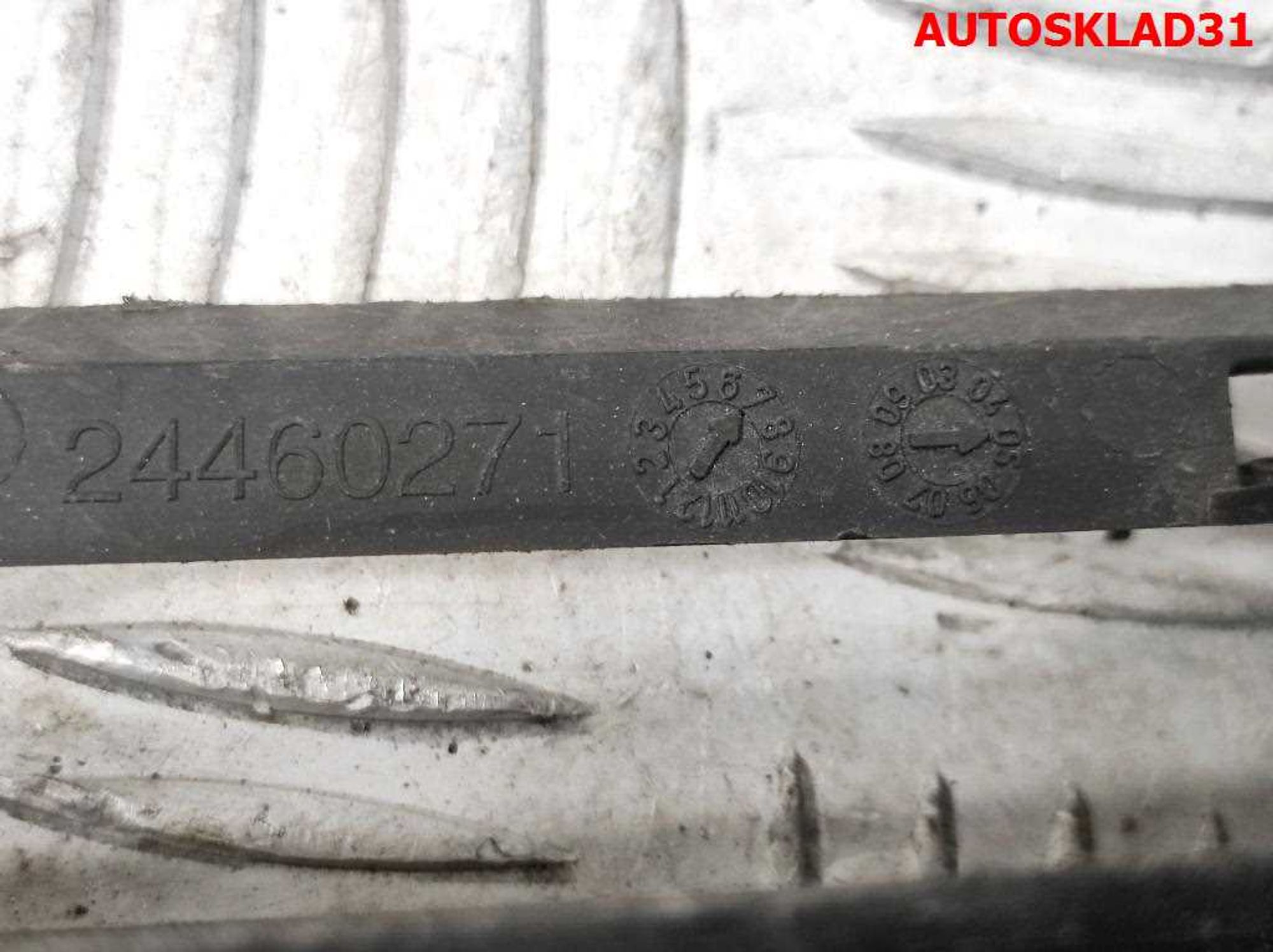 Решетка бампера центральная Opel Astra H 24460271 Дорест, 1000 рублей, Дубовое