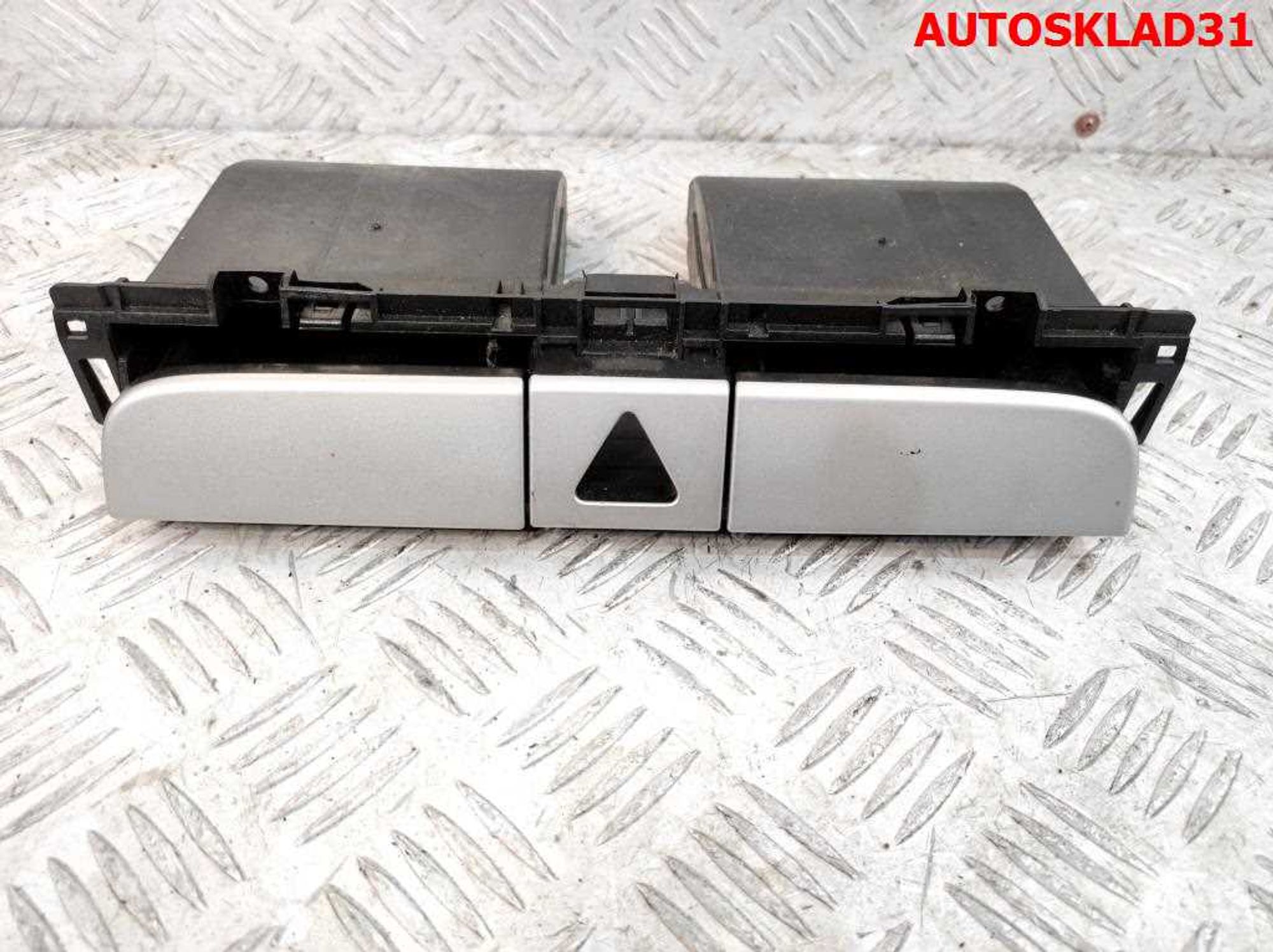 Бардачок в центральную консоль VW Passat B6 3C0858407, 1000 рублей, Дубовое