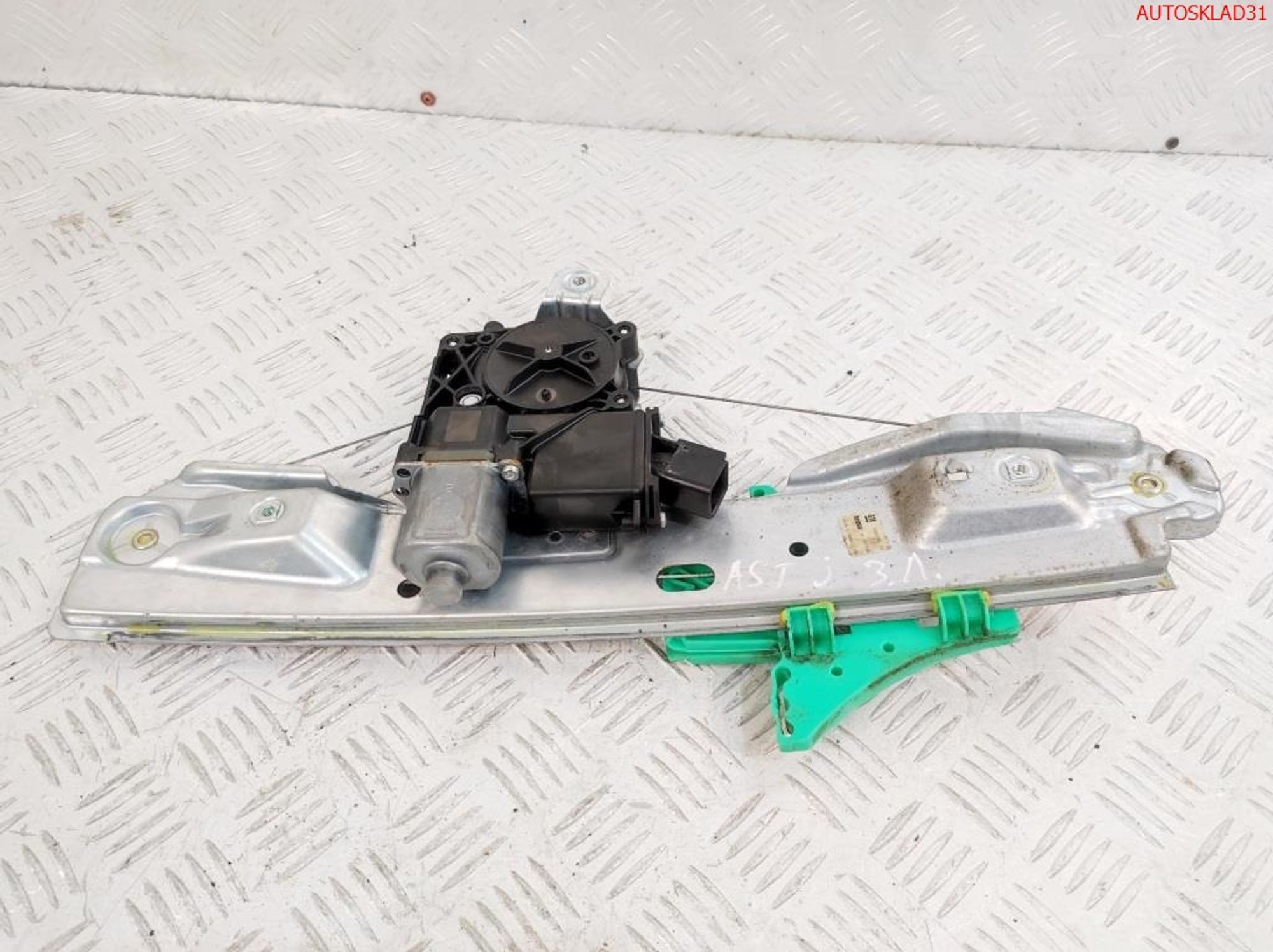 Стеклоподъемник задний левый Opel Astra J 13350761, 1700 рублей, Дубовое