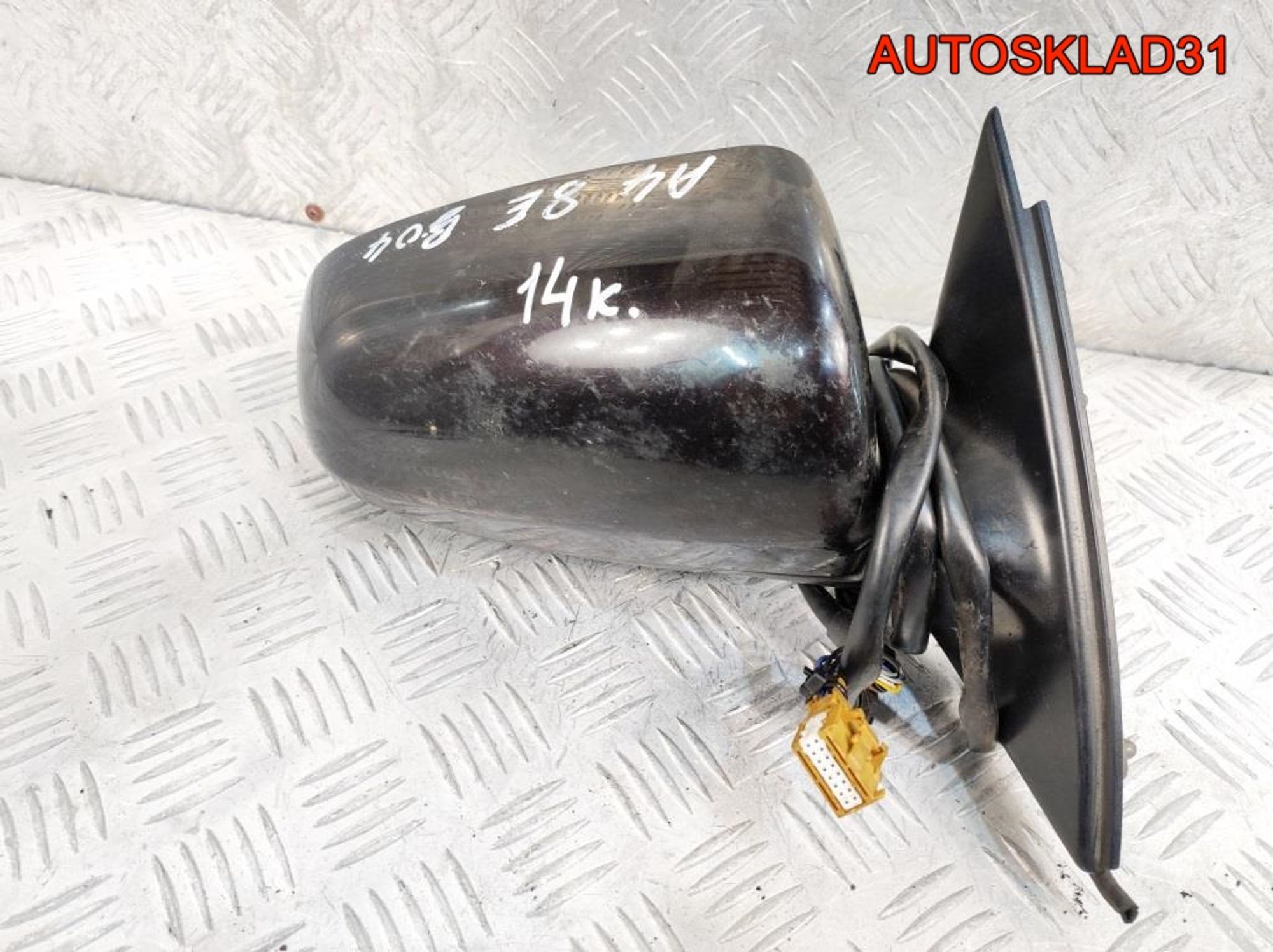 Зеркало правое 14 контактов Audi A4 B6 8E2858532AС, 5000 рублей, Дубовое