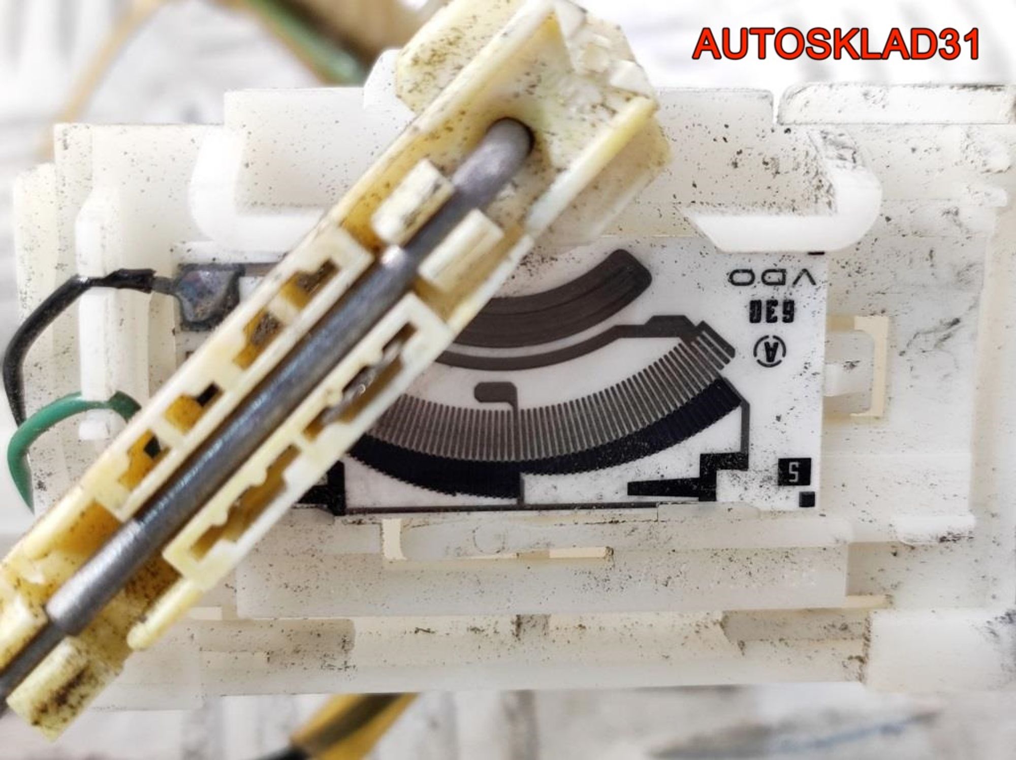 Датчик уровня топлива VW Passat B5 3B0201317P, 3600 рублей, Дубовое