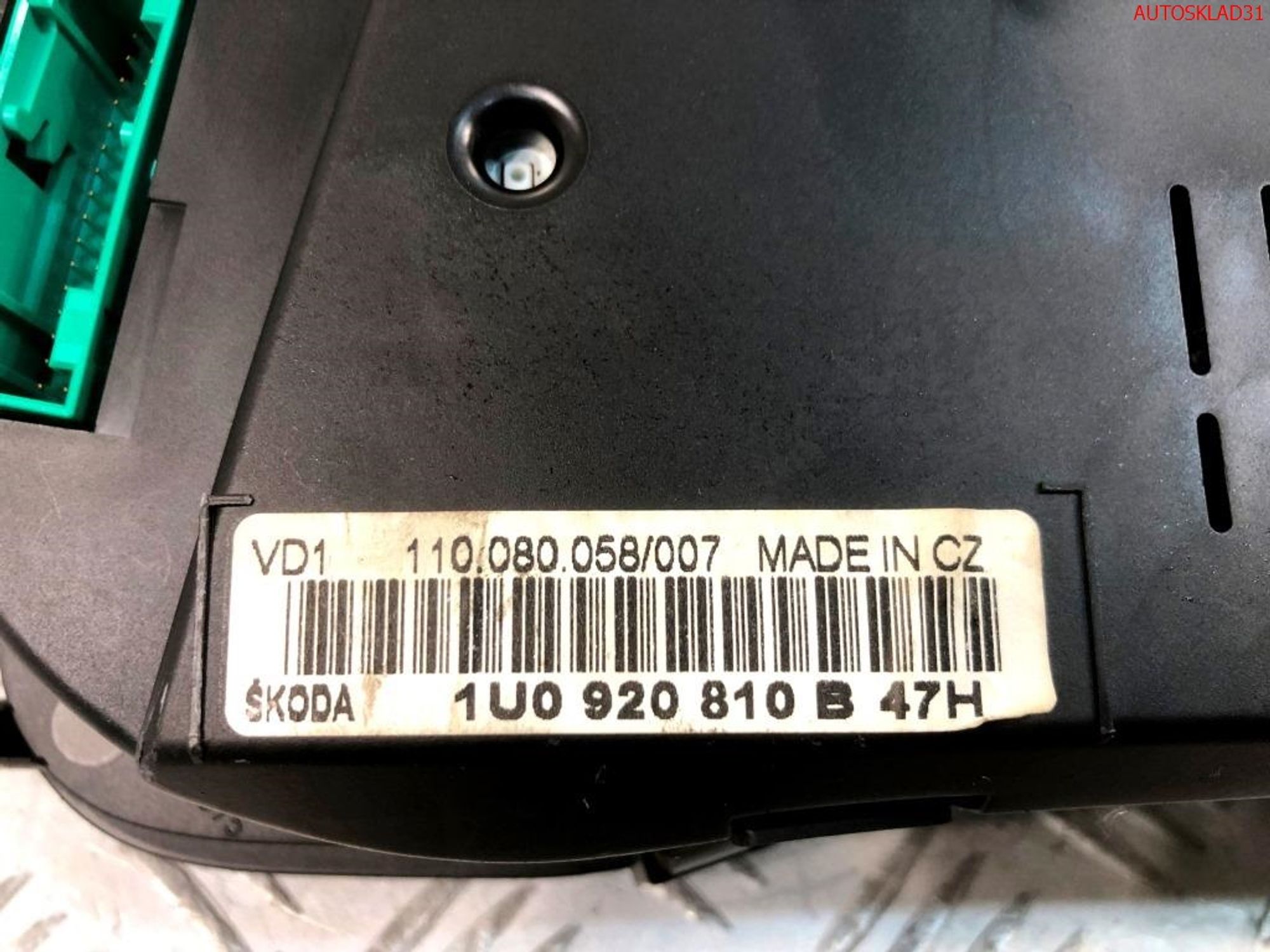 Панель приборов Skoda Octavia A4 1U0920810B Бензин, 6000 рублей, Дубовое