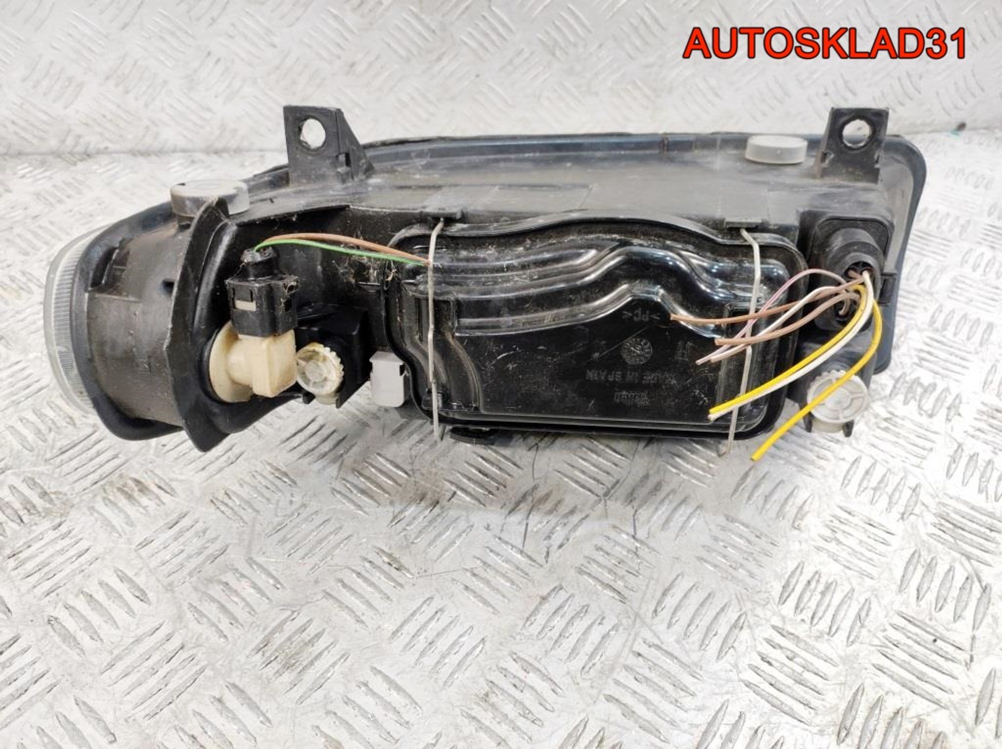 Фара правая Seat Leone 1M1 1M1941002D, 5000 рублей, Дубовое