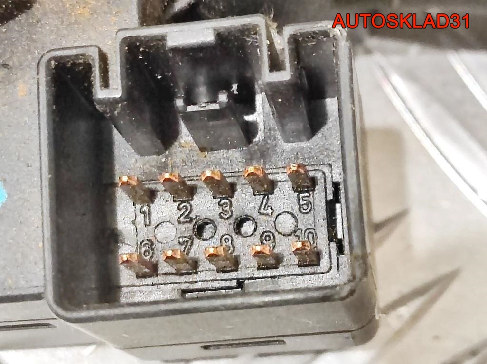 Переключатель поворотов Ford Focus 1 98AG13335AE, 700 рублей, Дубовое