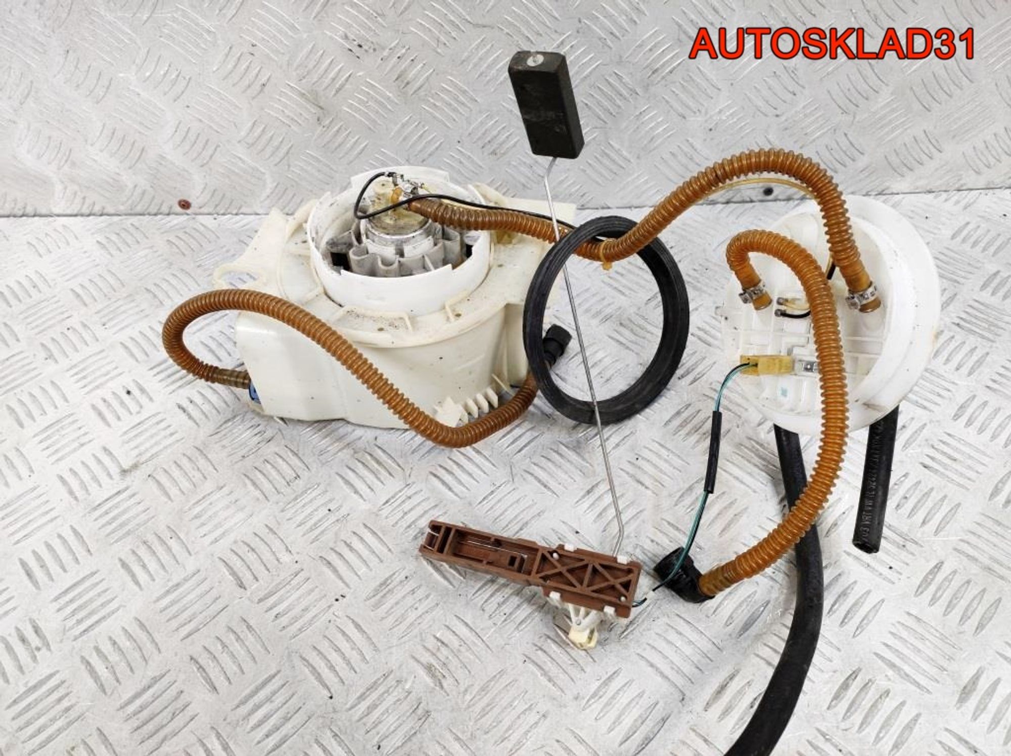 Насос топливный Audi A6 C5 8E0906087E Бензин, 4100 рублей, Дубовое