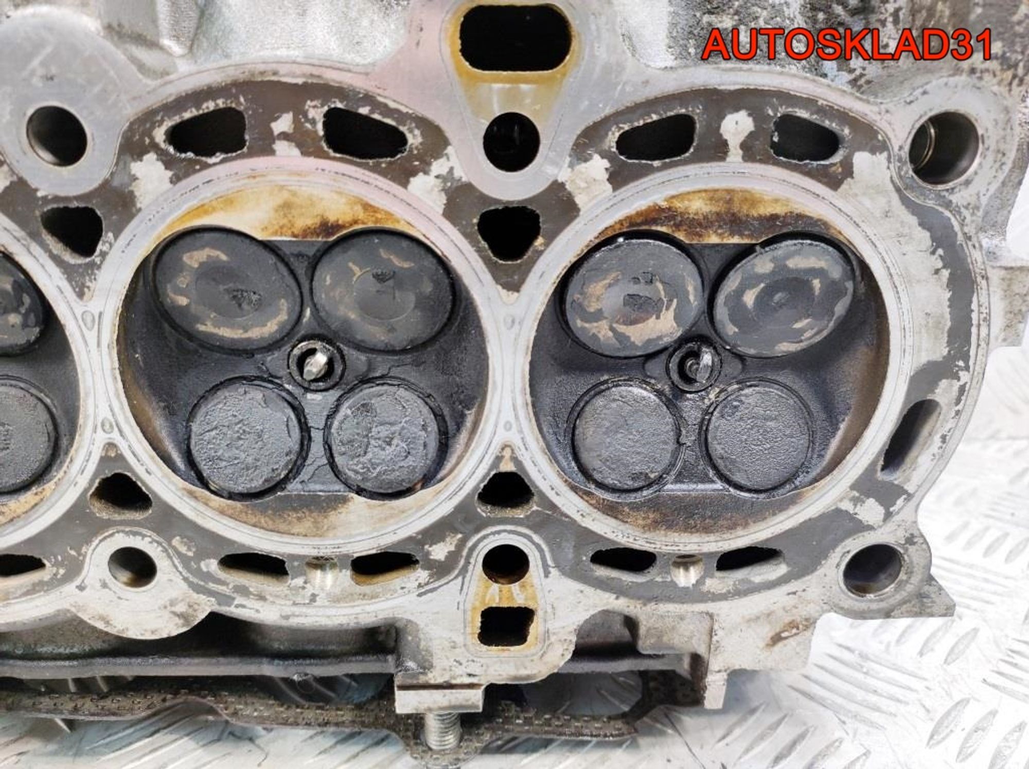 Головка блока Ford Focus 1 1,6 1N1G6090BA Бензин, 18000 рублей, Дубовое