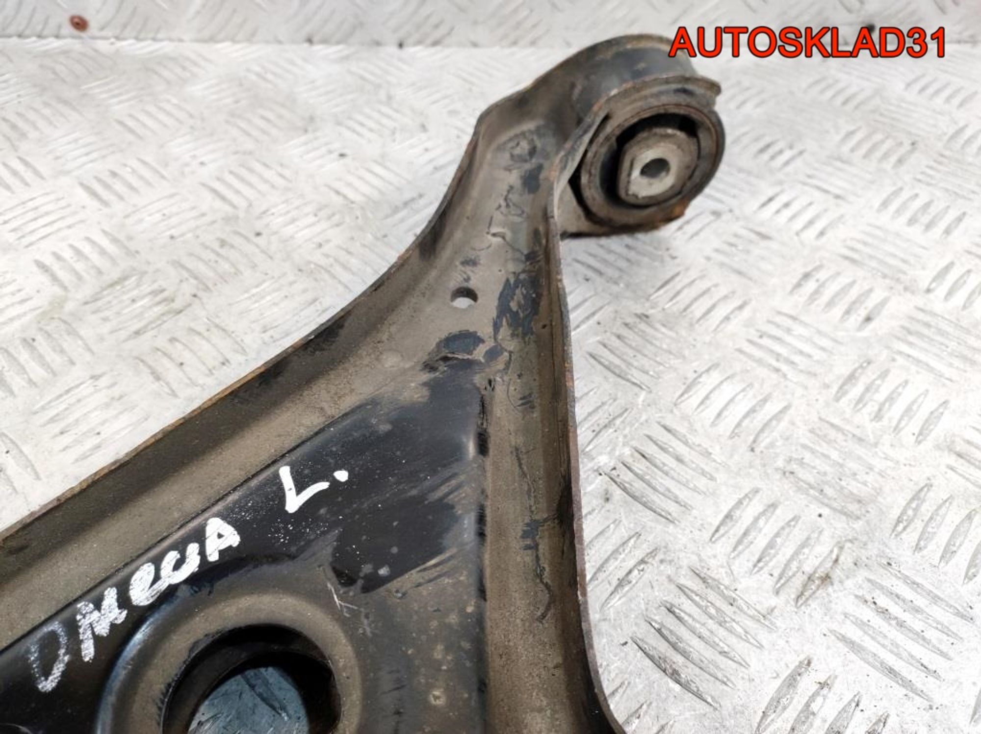 Рычаг передний левый нижний Opel Omega B 90576788, 3200 рублей, Дубовое