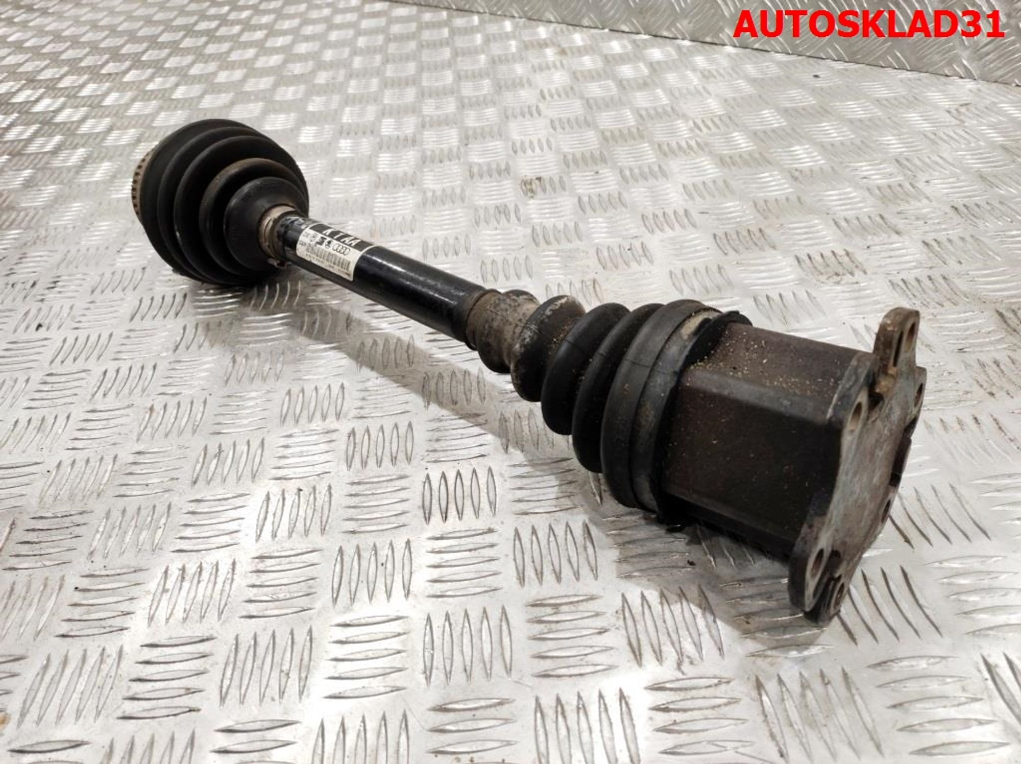 Полуось передняя левая Audi A4 B6 3,0 ASN Бензин 4WD 8E0407271AA, 5000 рублей, Дубовое