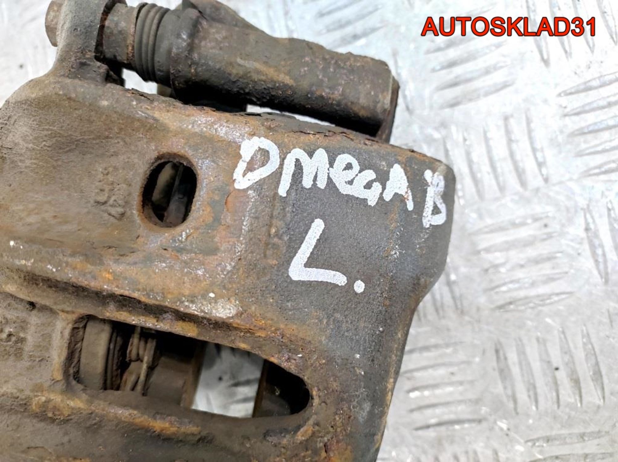 Суппорт тормозной передний левый Opel Omega B, 2300 рублей, Дубовое