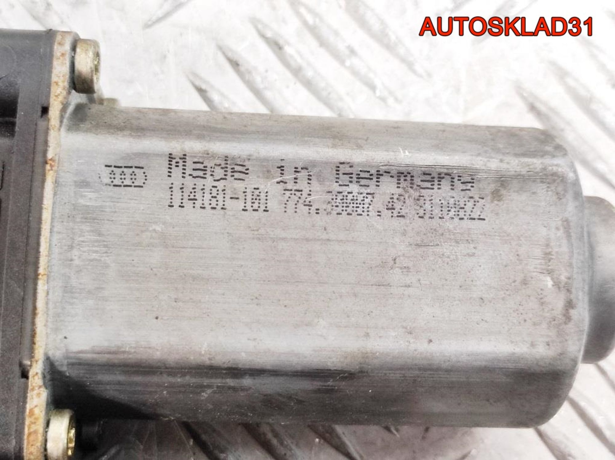 Моторчик стеклоподъемника п/л Audi A3 8L3959801, 800 рублей, Дубовое