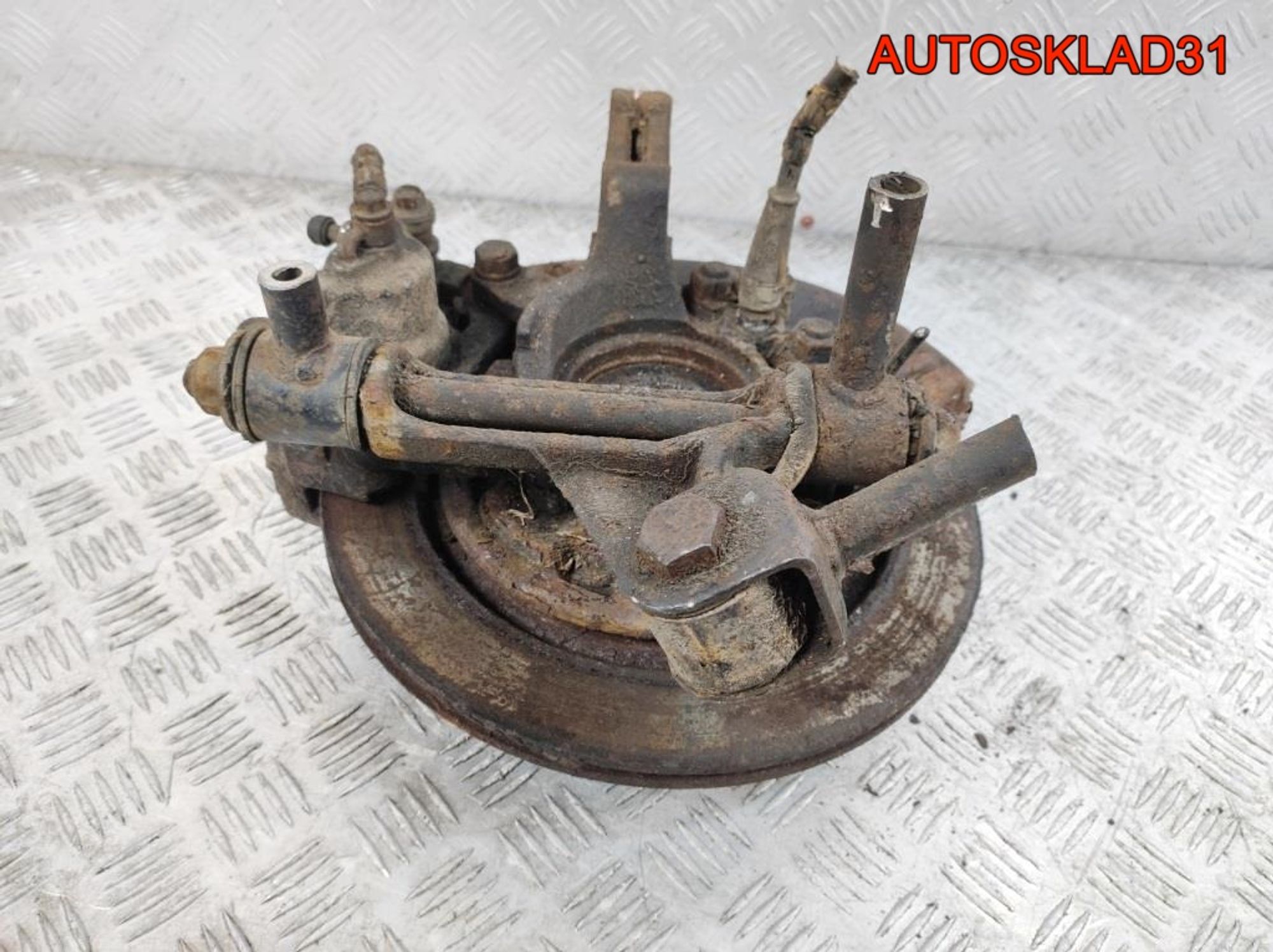 Кулак поворотный задний левый Nissan X-Trail T30 430198H300, 7000 рублей, Дубовое