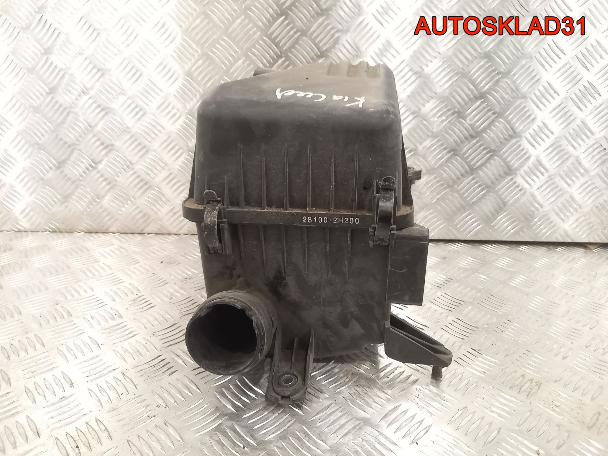 Корпус воздушного фильтра Kia Ceed D4FB 281002H200, 1800 рублей, Дубовое