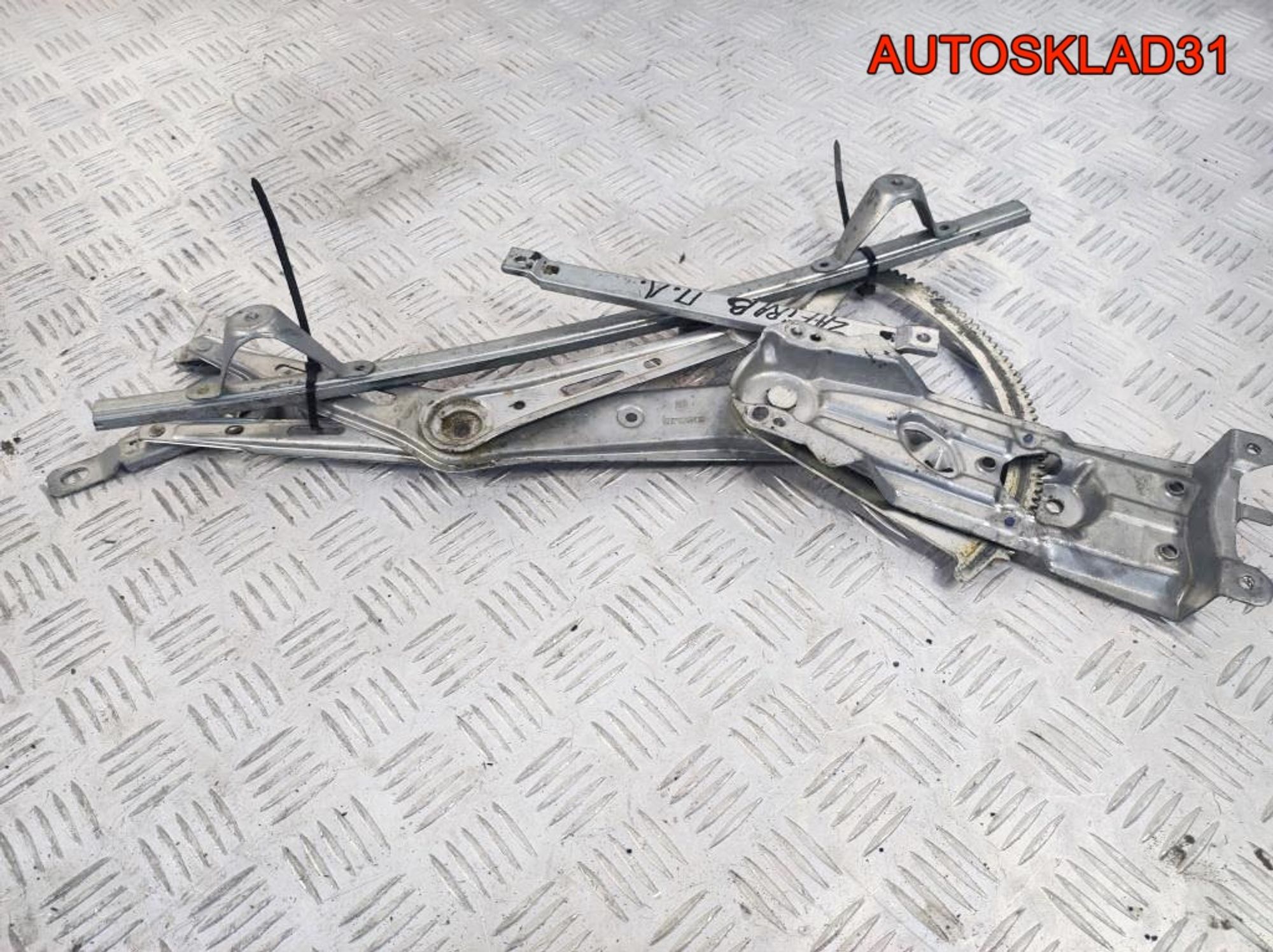 Стеклоподъемник передней левой двери Opel Zafira B, 1300 рублей, Дубовое