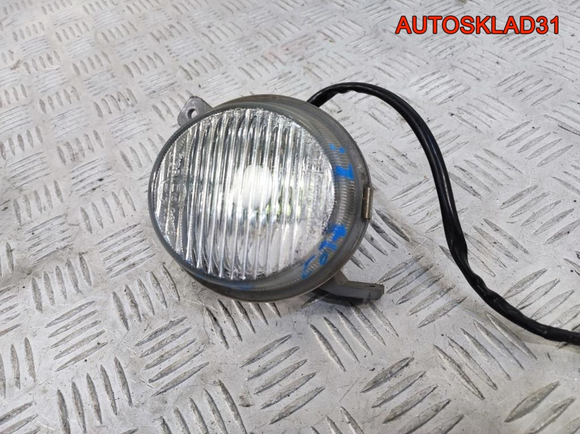 Фара противотуманная правая Mitsubishi Colt CJ, 1400 рублей, Дубовое