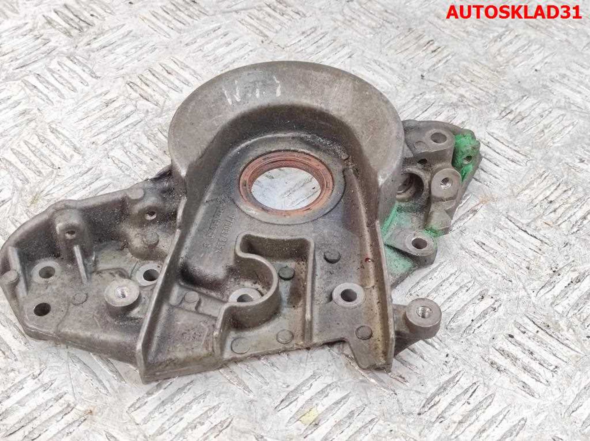 Крышка коленвала Renault Logan 1,4 K7J 710 7700273354, 1500 рублей, Дубовое