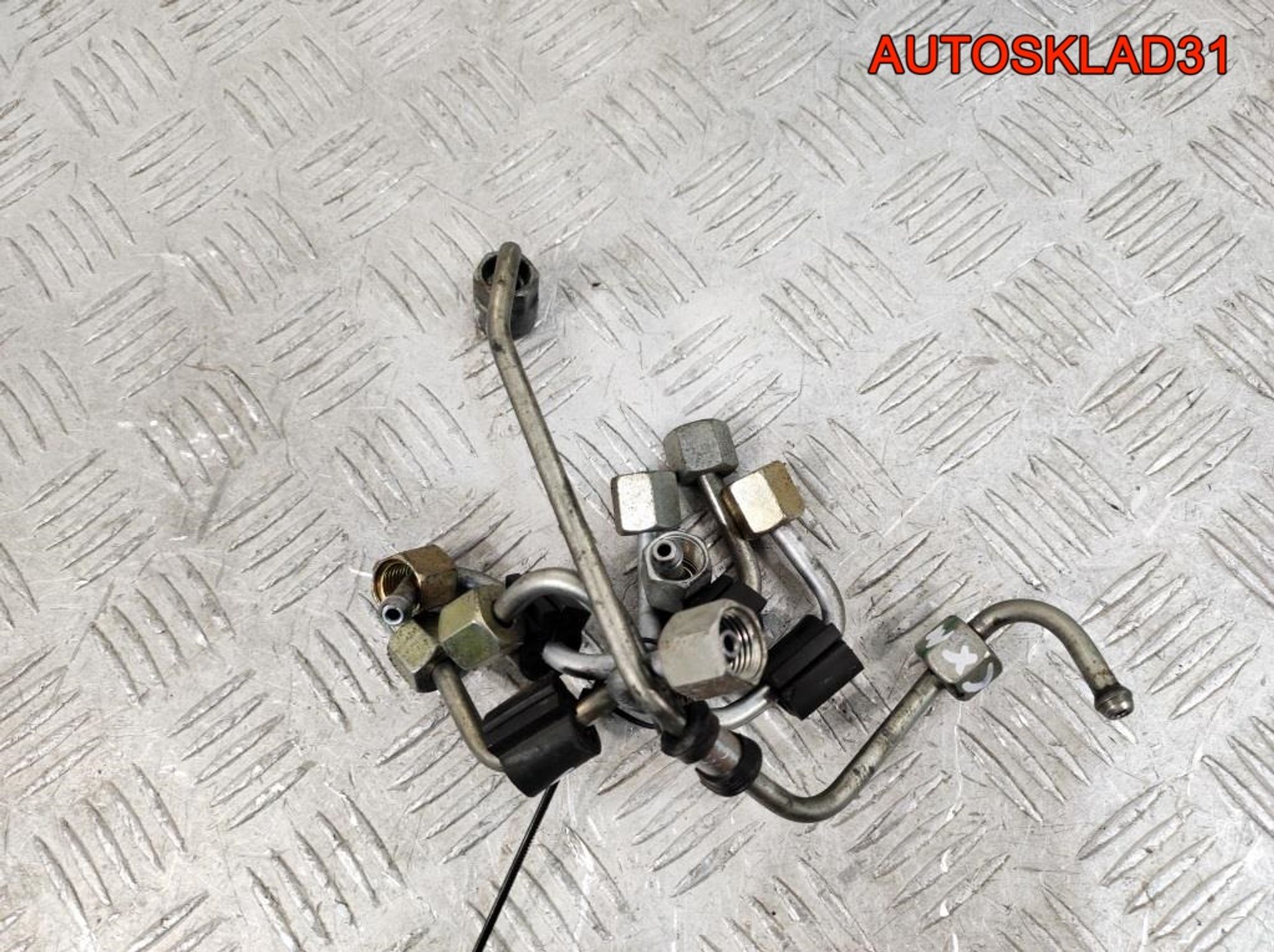 Трубки топливные Skoda Rapid 1,6 CXM Дизель КОМПЛЕКТ, 4000 рублей, Дубовое