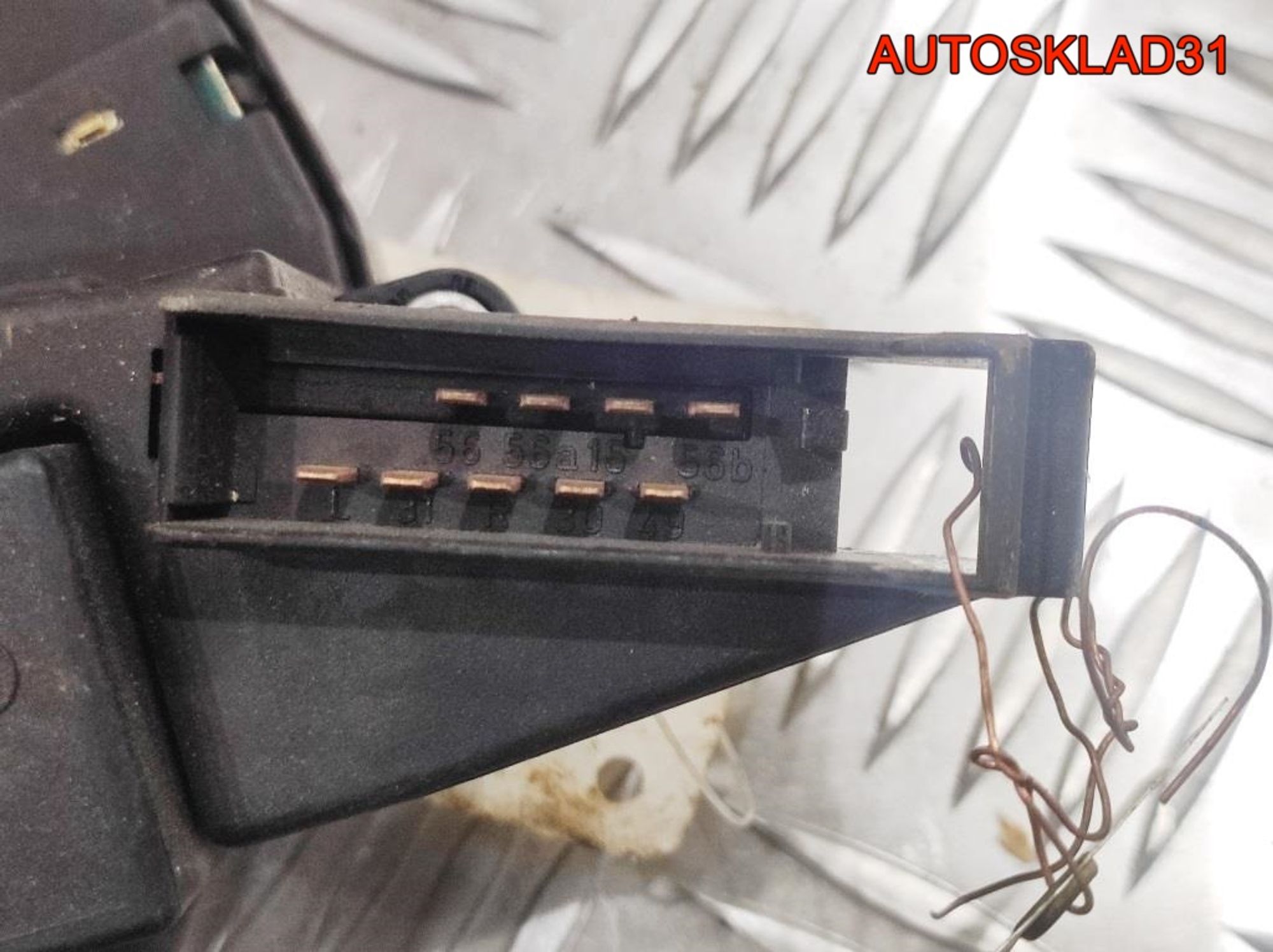 Переключатель поворотов Ford Scorpio 1 89GG13B302AA, 1000 рублей, Дубовое