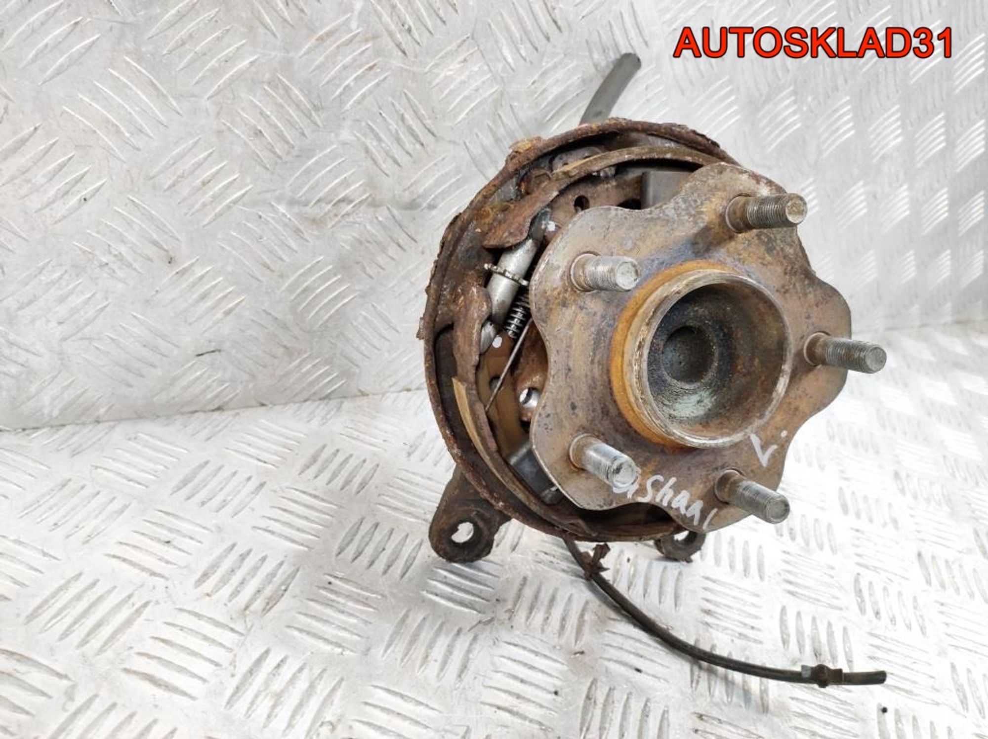 Ступица задняя левая Nissan Qashqai J10 43202JG01A, 1800 рублей, Дубовое