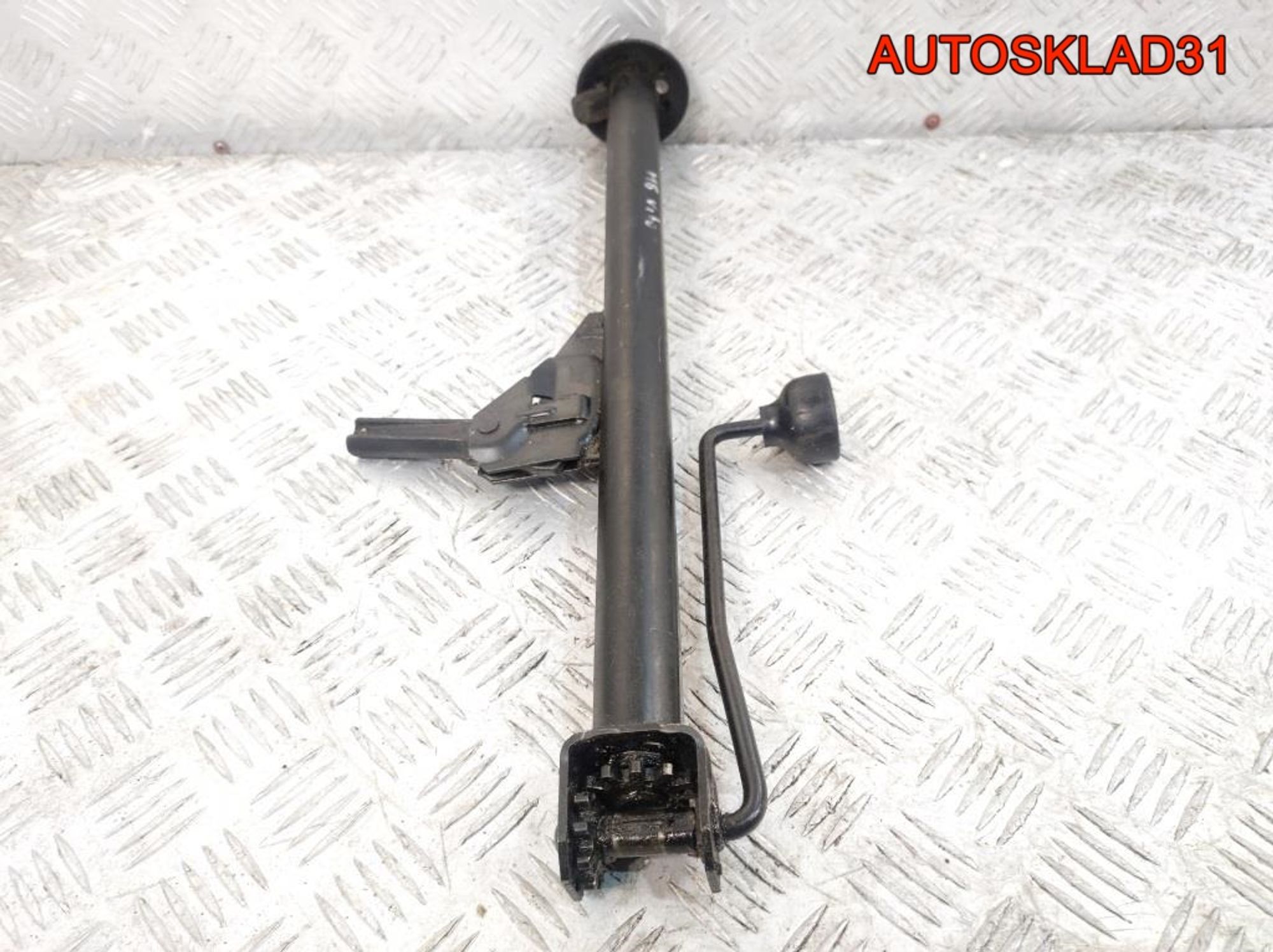 Домкрат Mercedes Vito W638 A6385800518, 2000 рублей, Дубовое