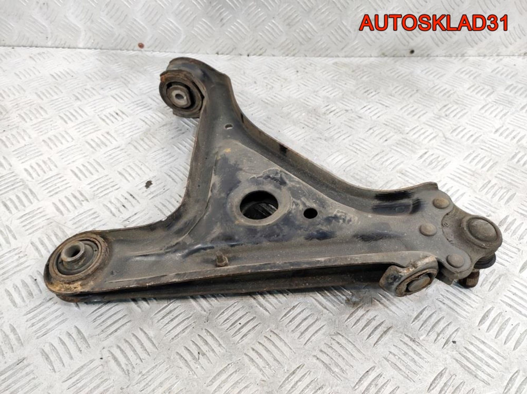 Рычаг передний левый нижний Opel Omega B 90576788, 3200 рублей, Дубовое