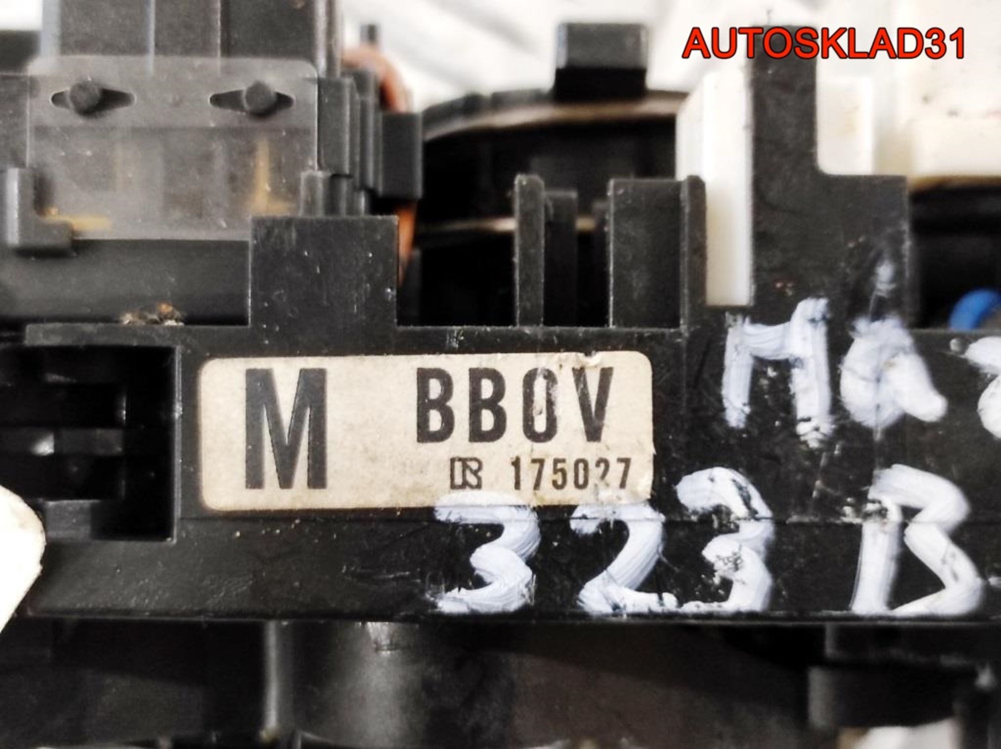 Переключатель подрулевой Mazda 323 4 BG BB0V175027, 2000 рублей, Дубовое