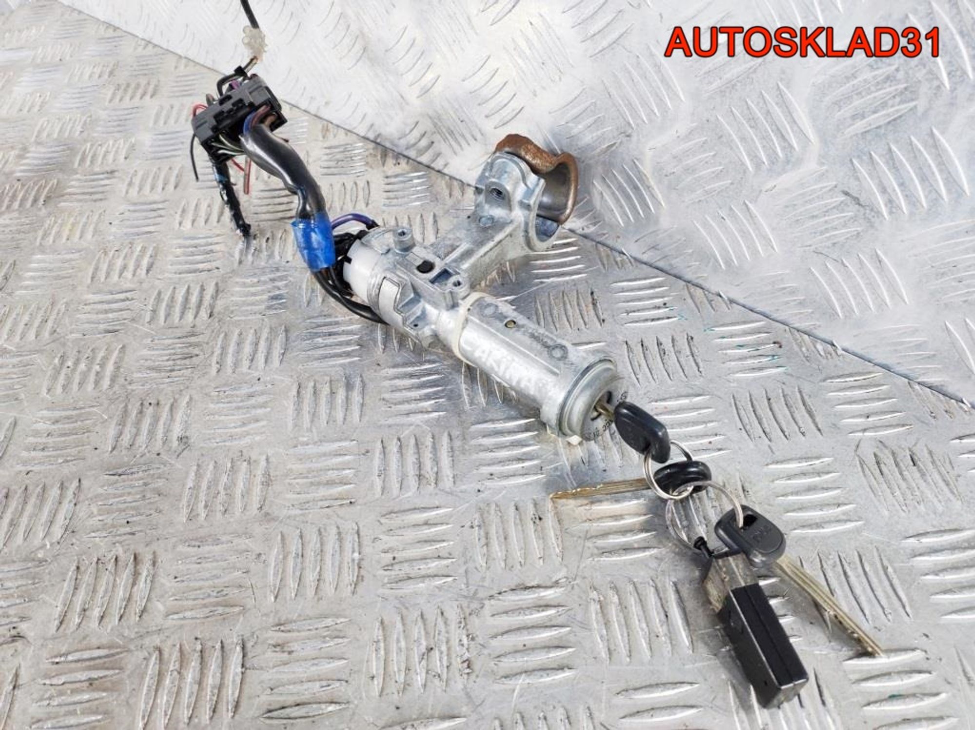 Замок зажигания Toyota Carina 2 45020143, 2900 рублей, Дубовое