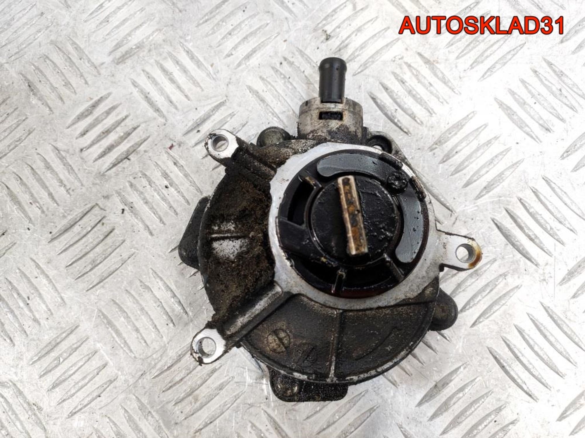 Насос вакуумный Audi A6 C6 2,4 BDW 06E145100C, 2300 рублей, Дубовое