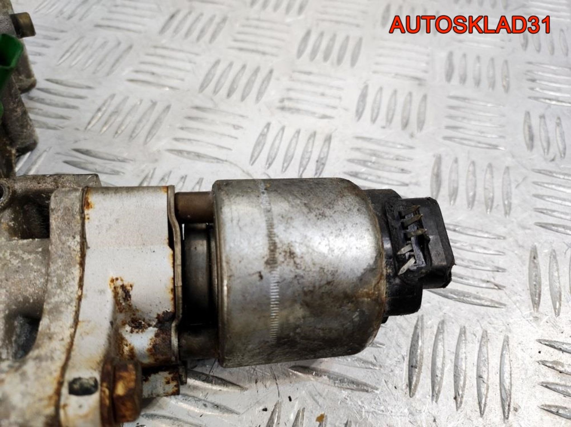 Корпус термостата Citroen C5 1,8 EW6/7 9635696080, 1400 рублей, Дубовое