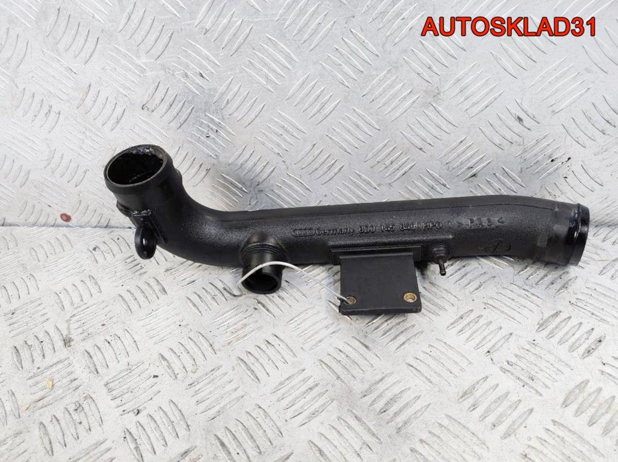 Патрубок интеркулера Audi A4 B5 8D0145840A, 900 рублей, Дубовое