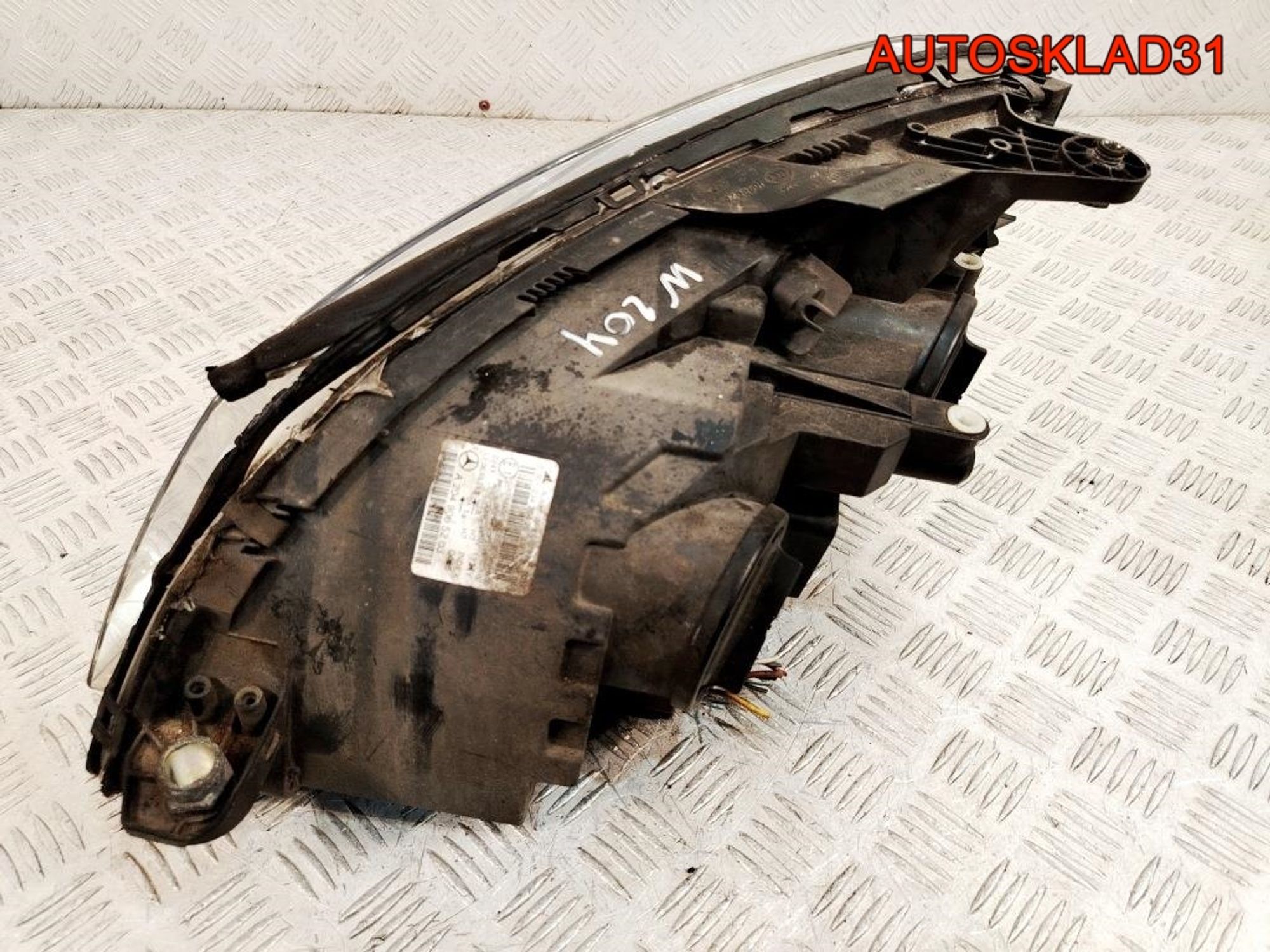 Фара правая Mercedes Benz W204 A2049065203, 18000 рублей, Дубовое