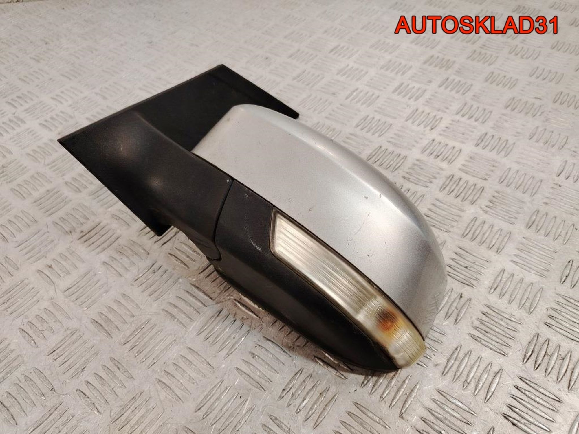 Зеркало левое Ford Focus 2 1728324 Рестайлинг, 6000 рублей, Дубовое