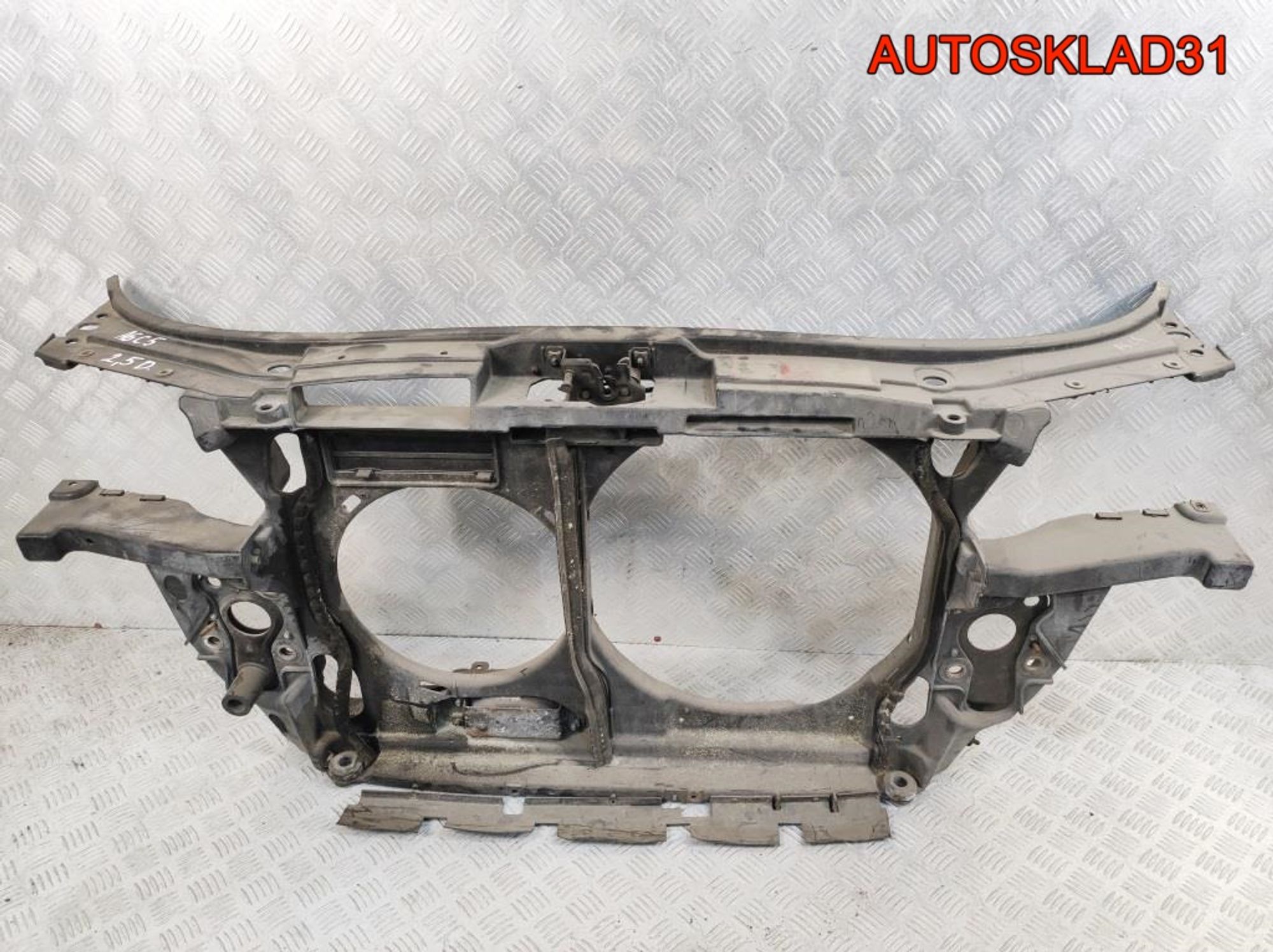 Панель передняя Audi A6 C5 2.5 Дизель 1853888116, 4500 рублей, Дубовое