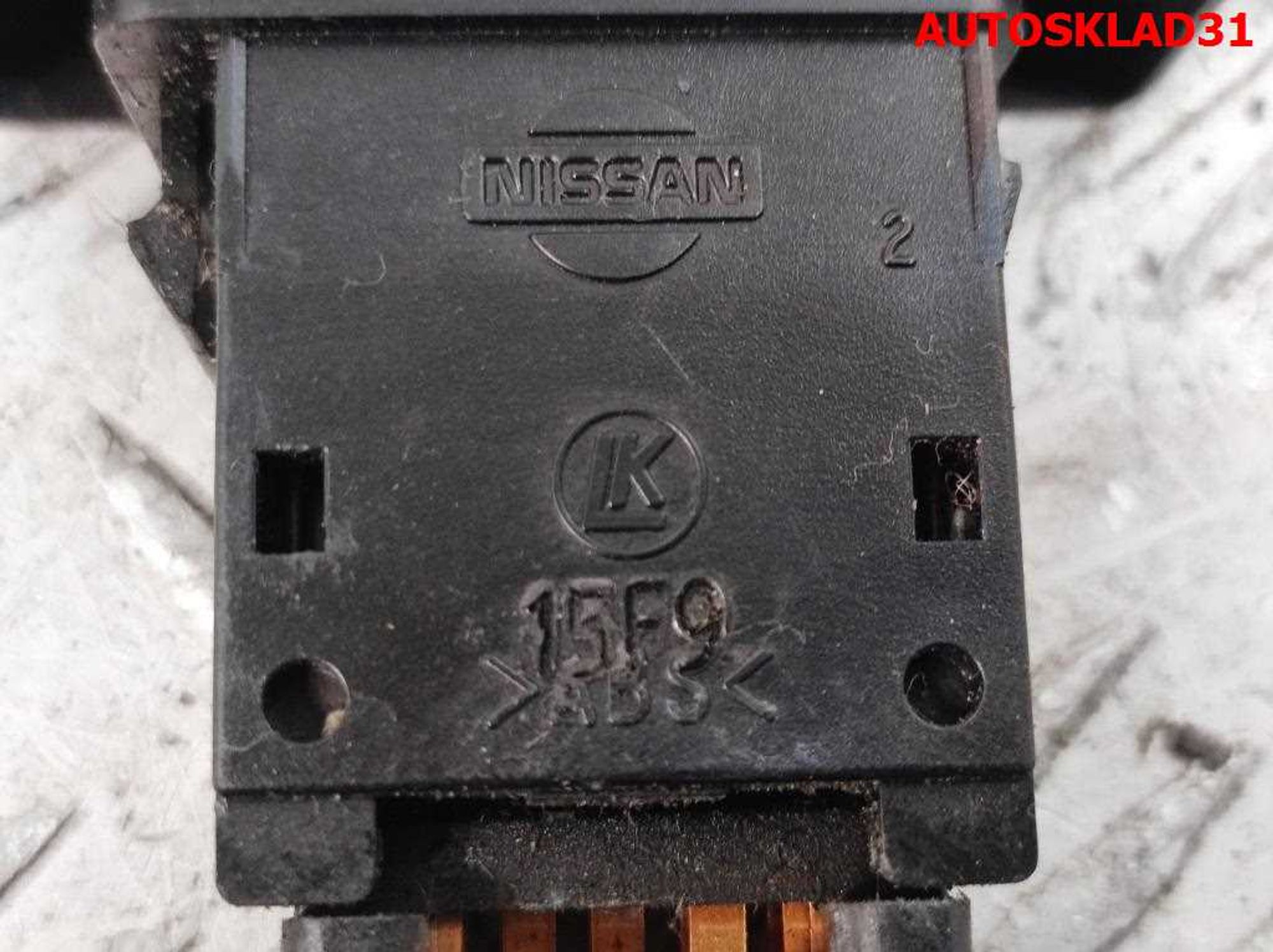 Кнопка аварийной сигнализации Nissan Primera P11 252902F020, 600 рублей, Дубовое