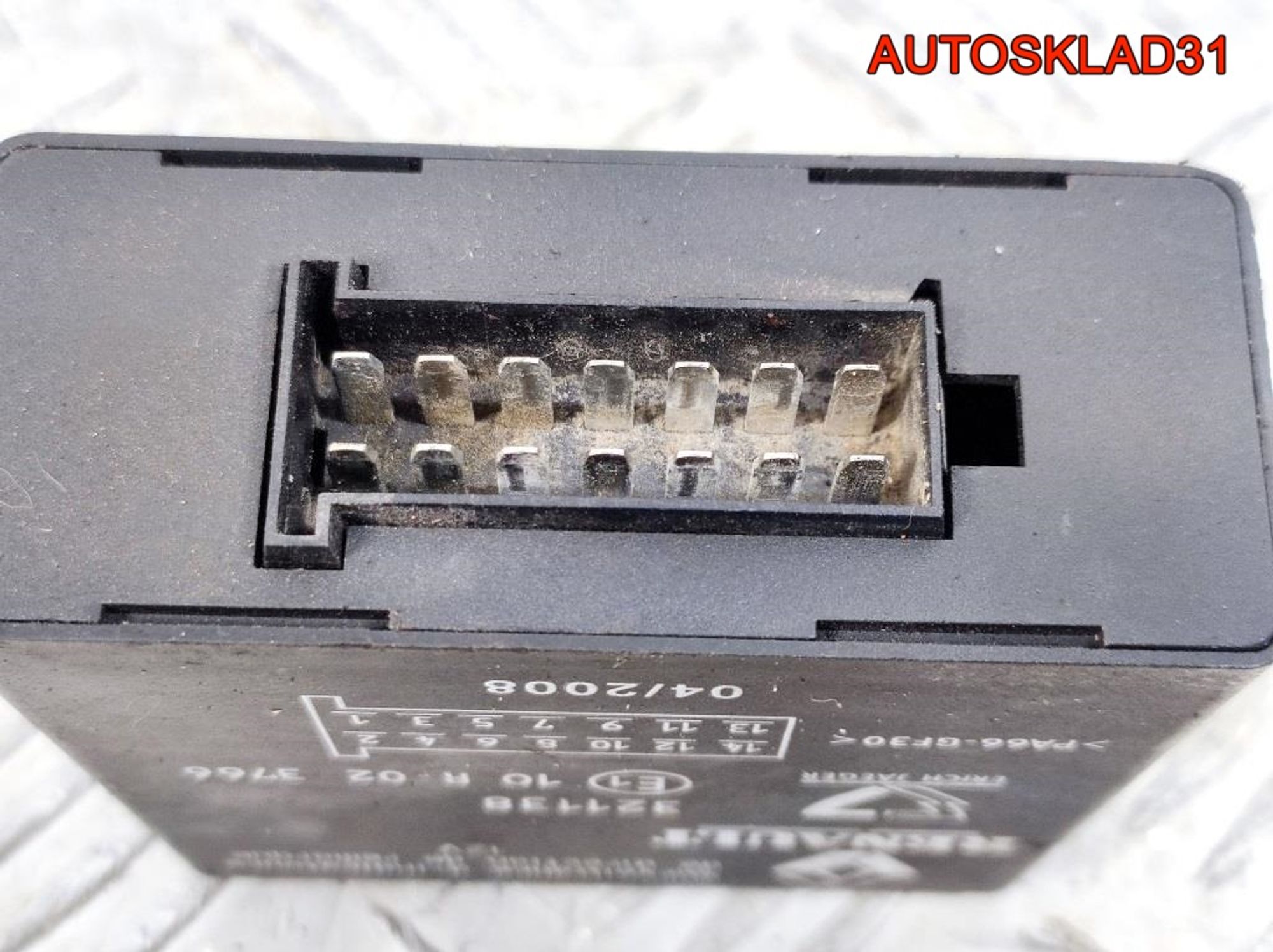 Блок управления фаркопа Renault Logan 321138, 2100 рублей, Дубовое