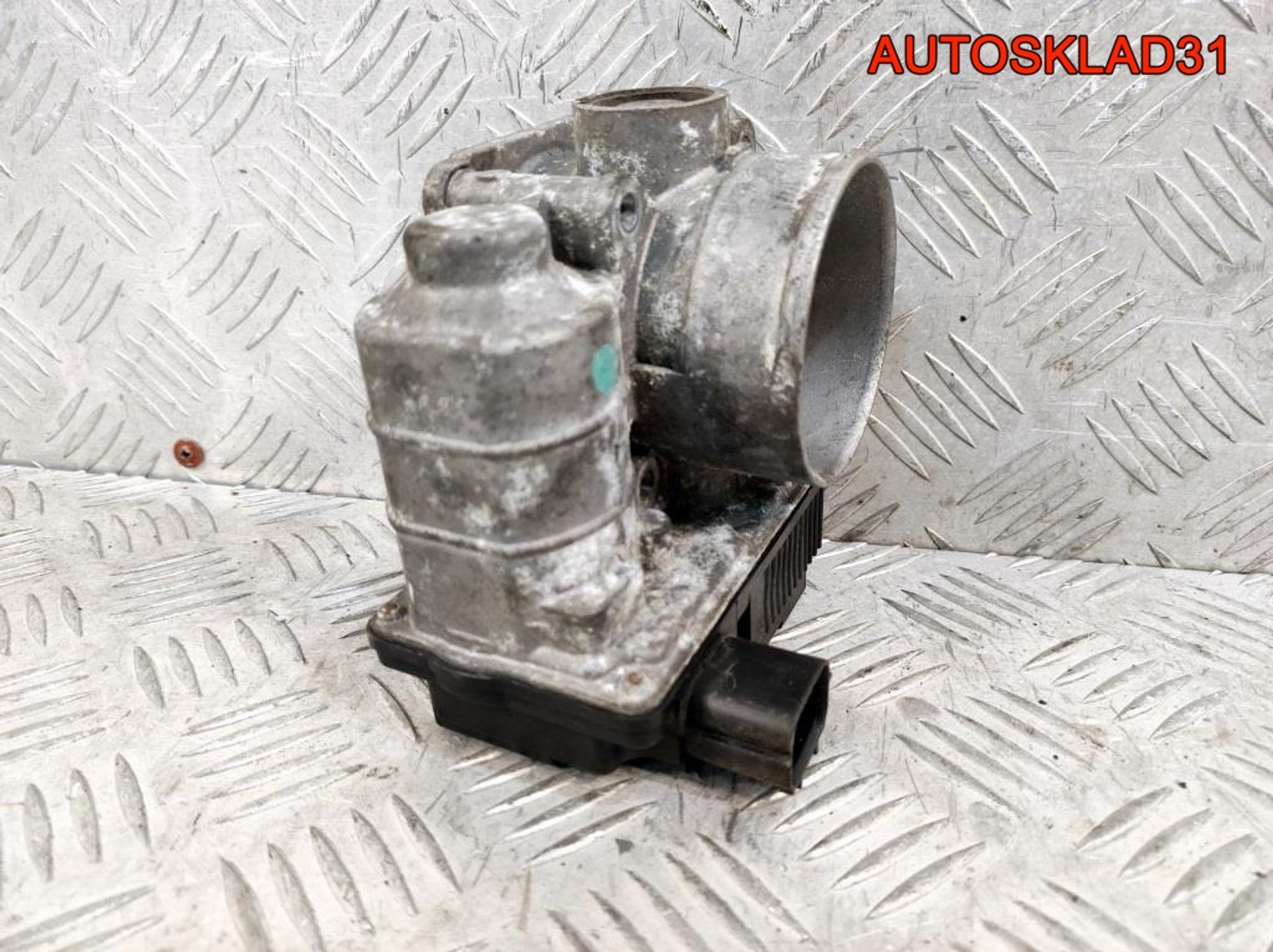 Заслонка дроссельная Nissan Primera P12 161198H301, 3200 рублей, Дубовое