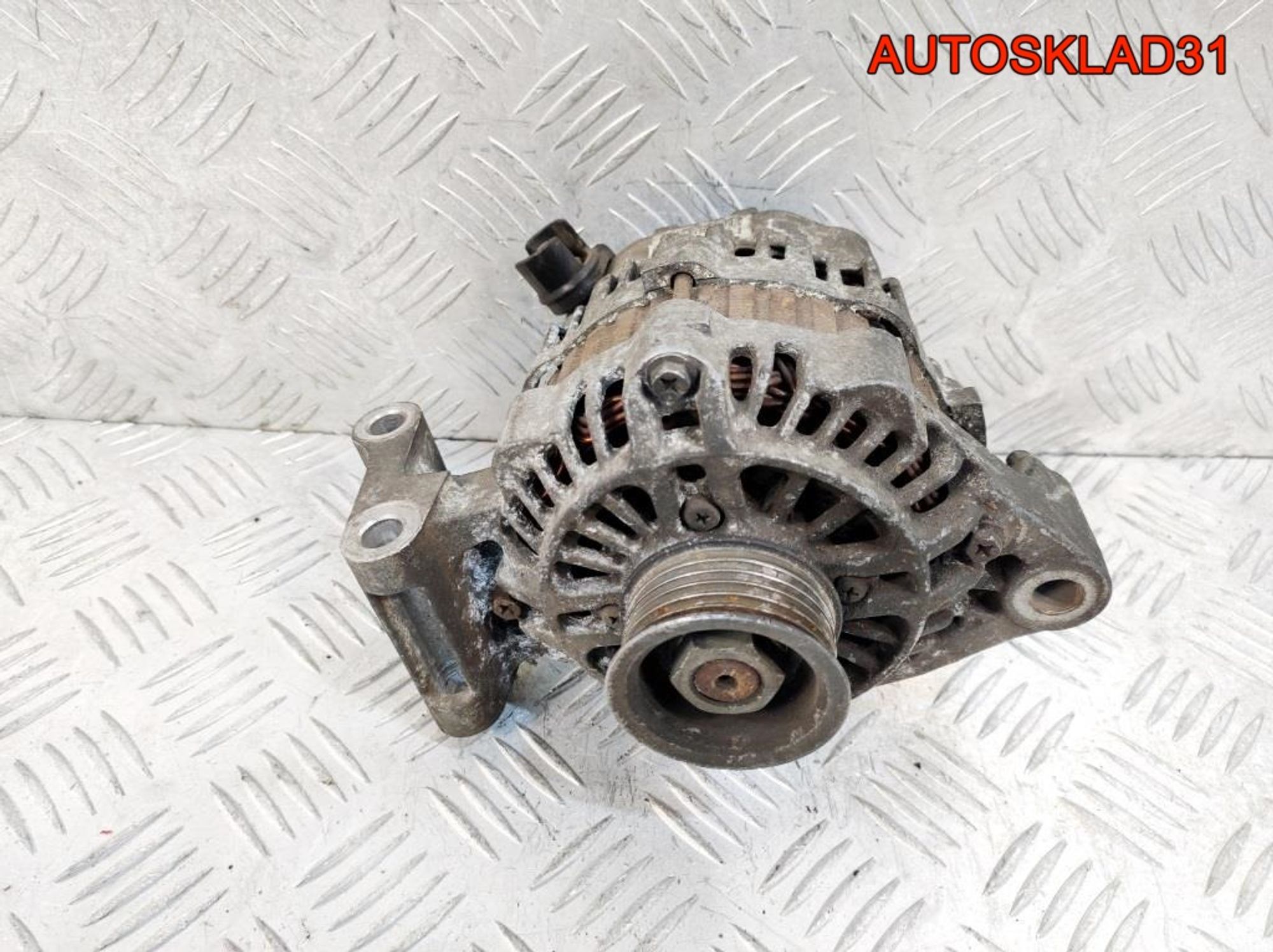 Генератор 70A Ford Fiesta Mk4 98MF10300CA Бензин, 4500 рублей, Дубовое