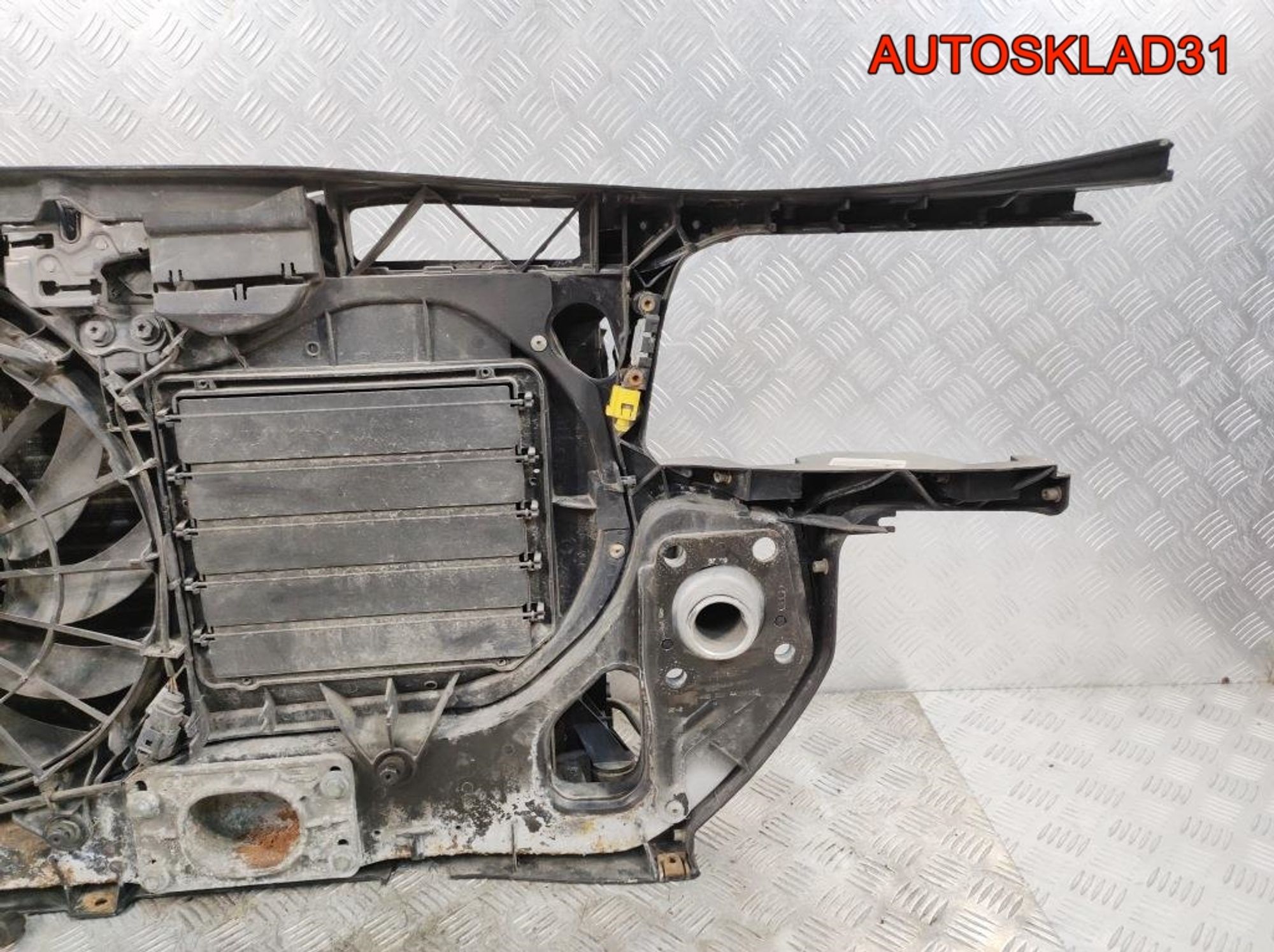 Панель передняя в сборе Audi A4 B6 2,0 Бензин 8E0805594B, 20000 рублей, Дубовое